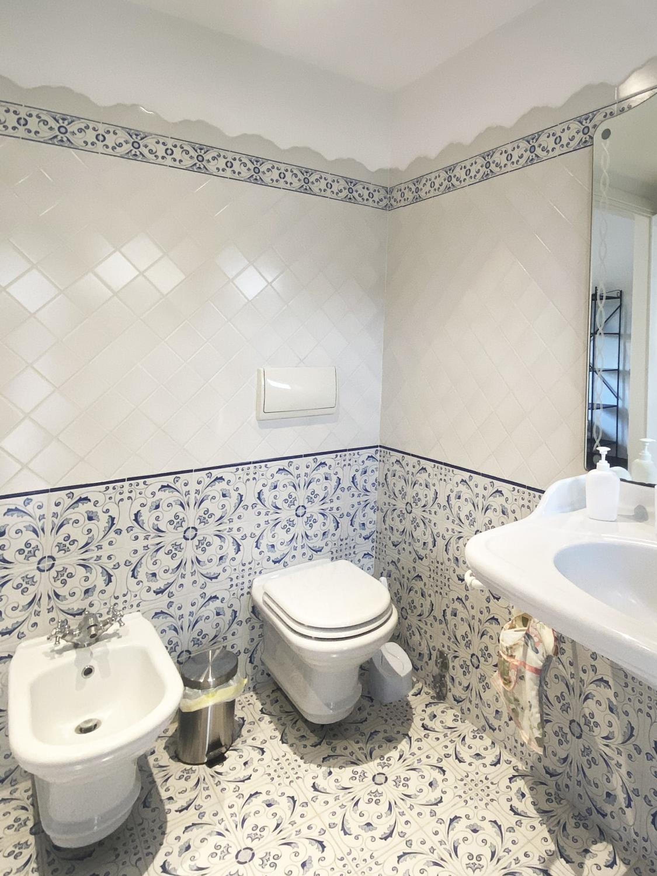 Double Room with Private Bathroom photo 3