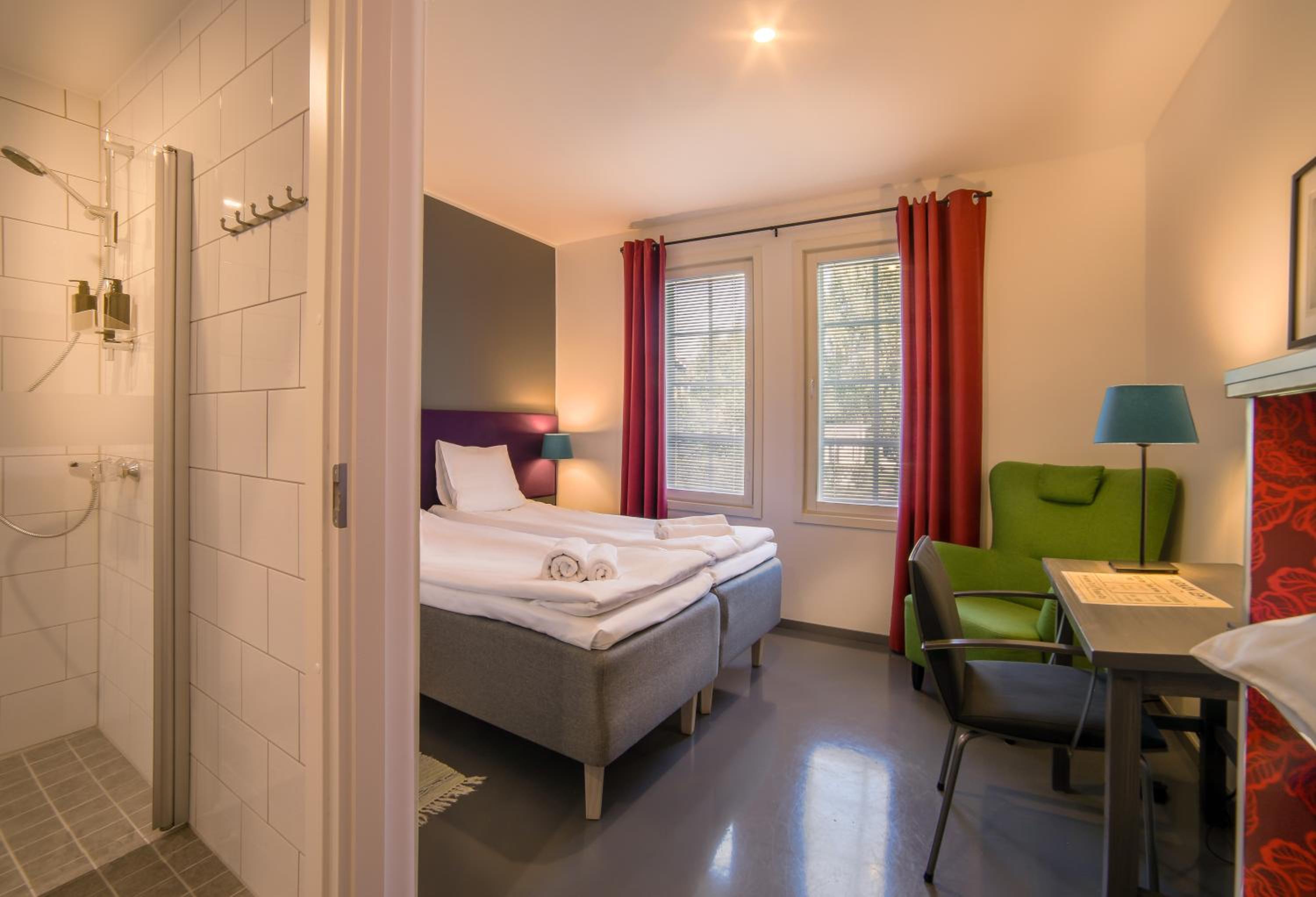 Double or Twin Room - Photo 1