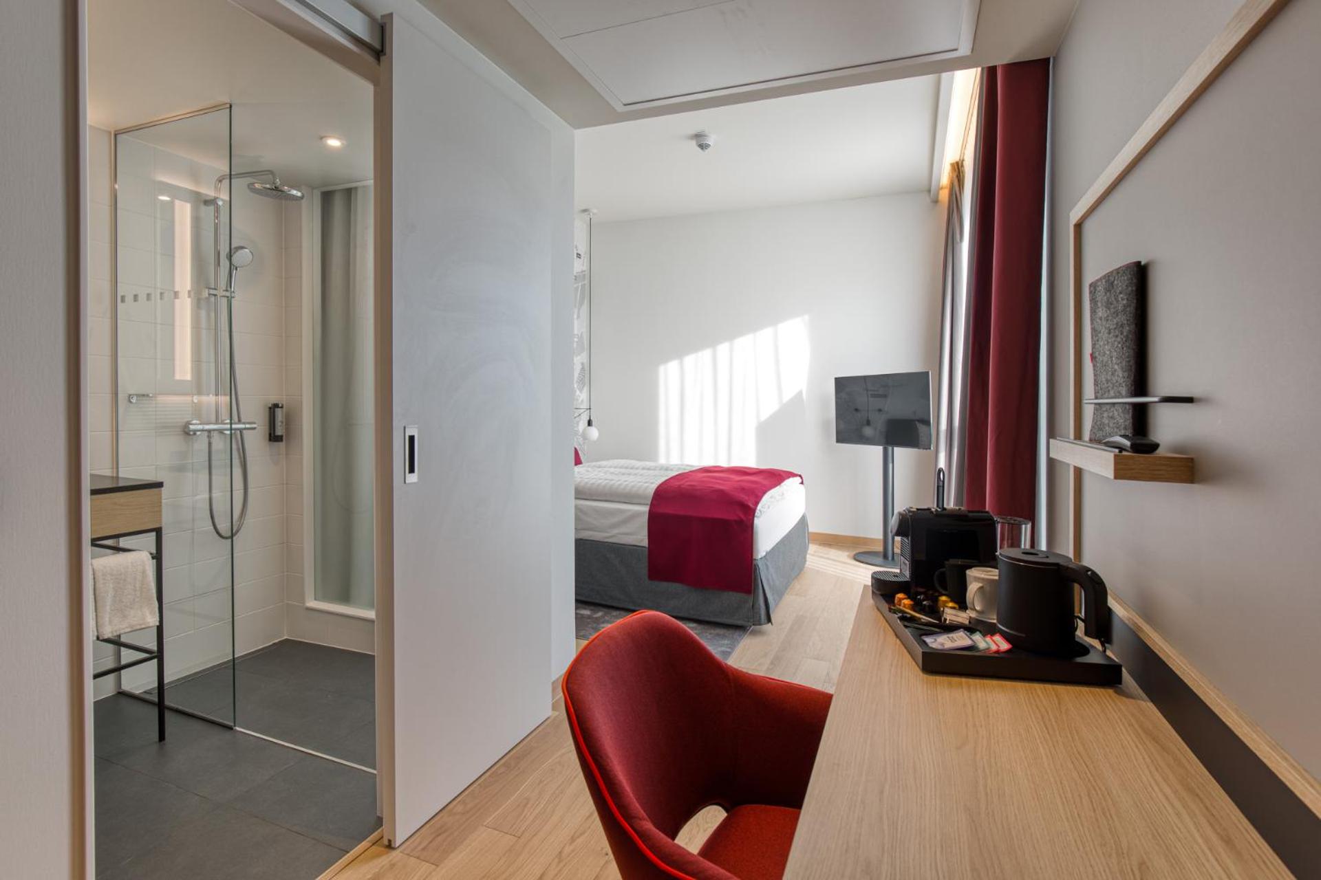 Superior Deluxe Double or Twin Room