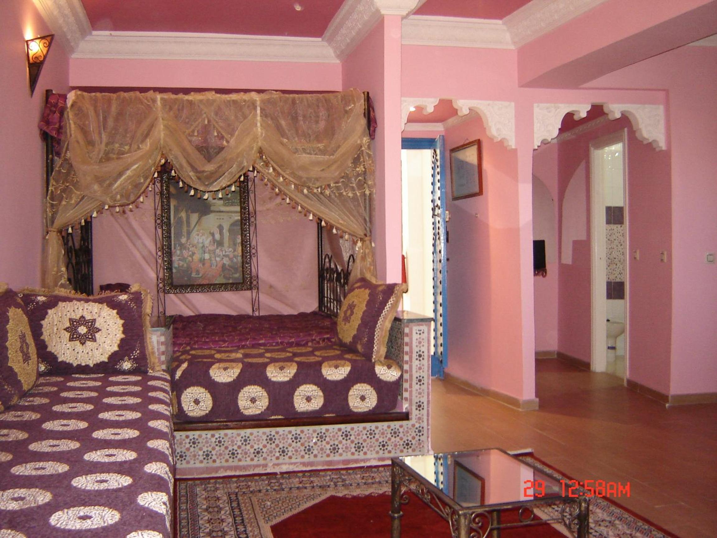 Family Room (2 Adults + 2 Children) photo 1