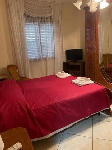 Two-Bedroom Apartment photo 2