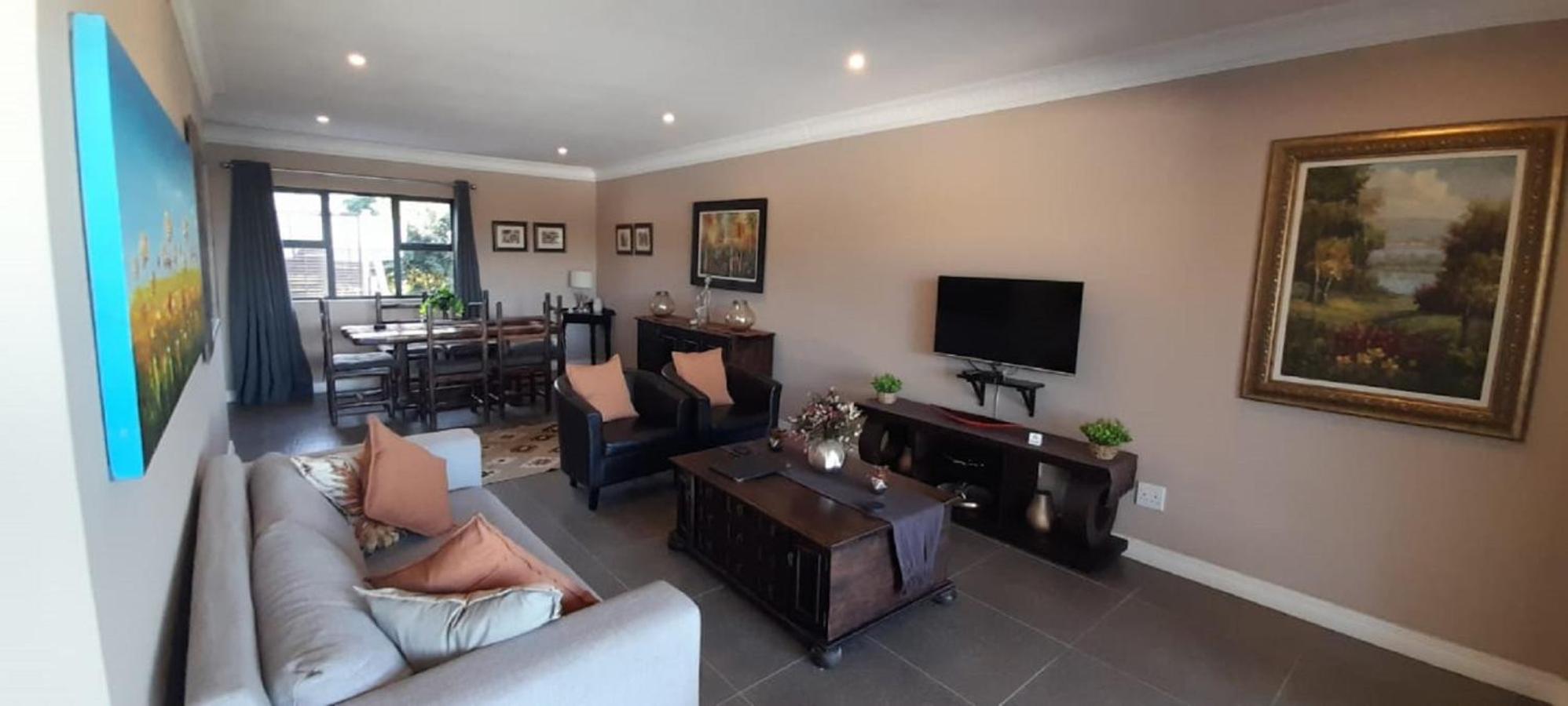 Deluxe Triple Room With Sea View