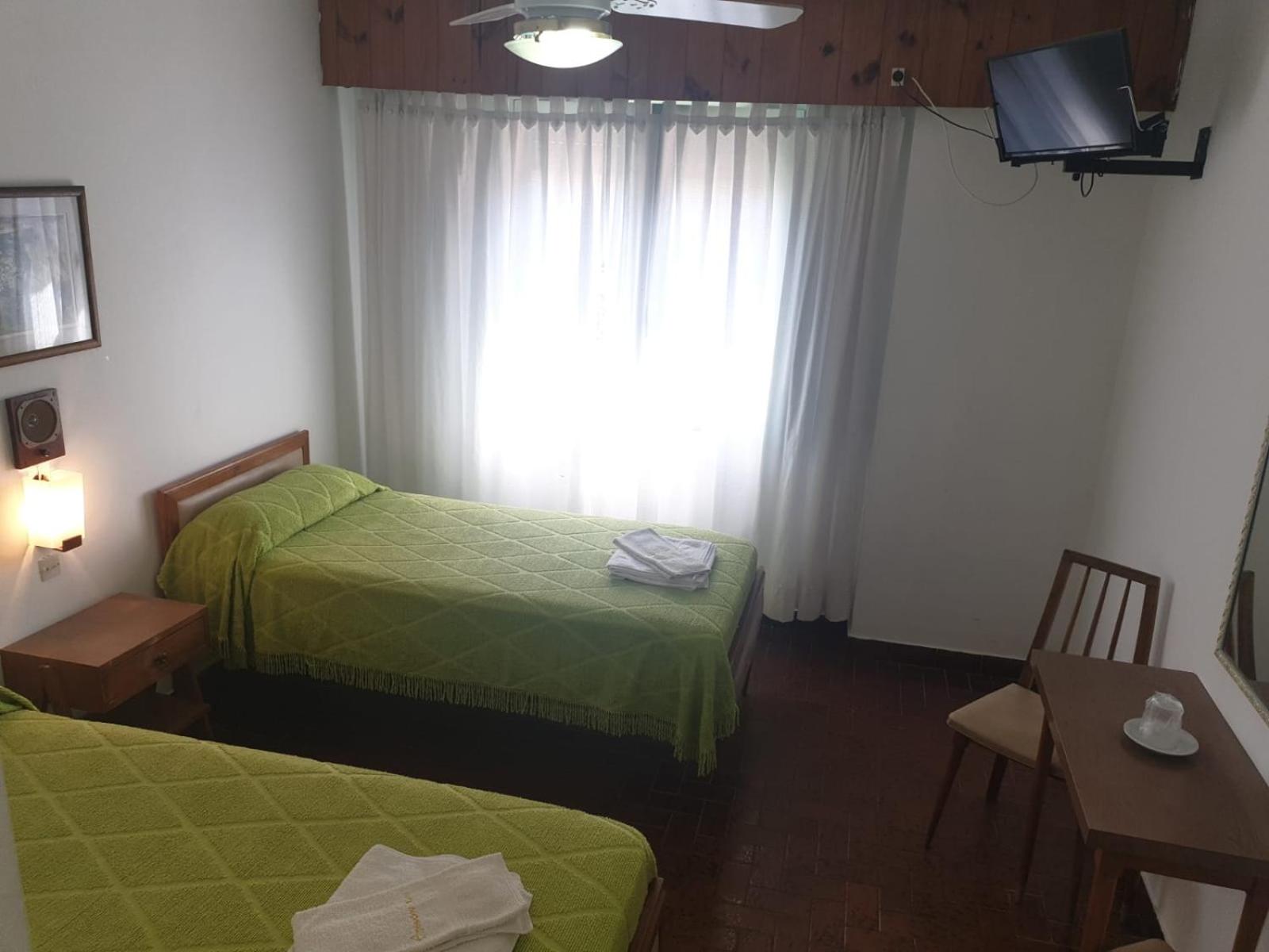 Twin Room photo 2