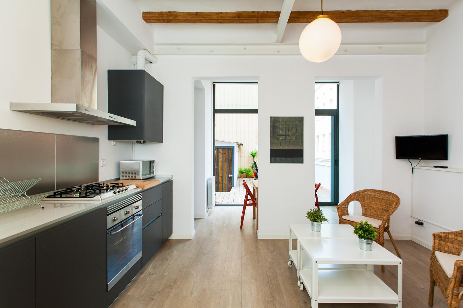 Apartment with Terrace photo 2