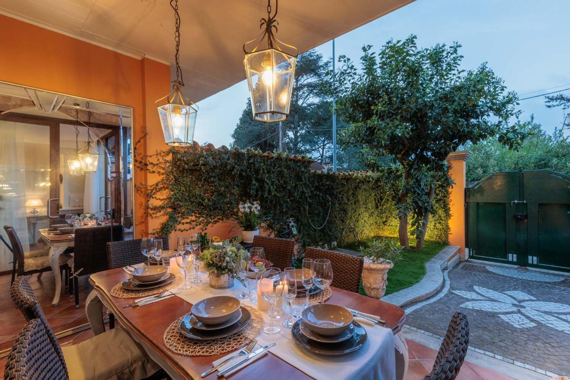 Villa photo 2