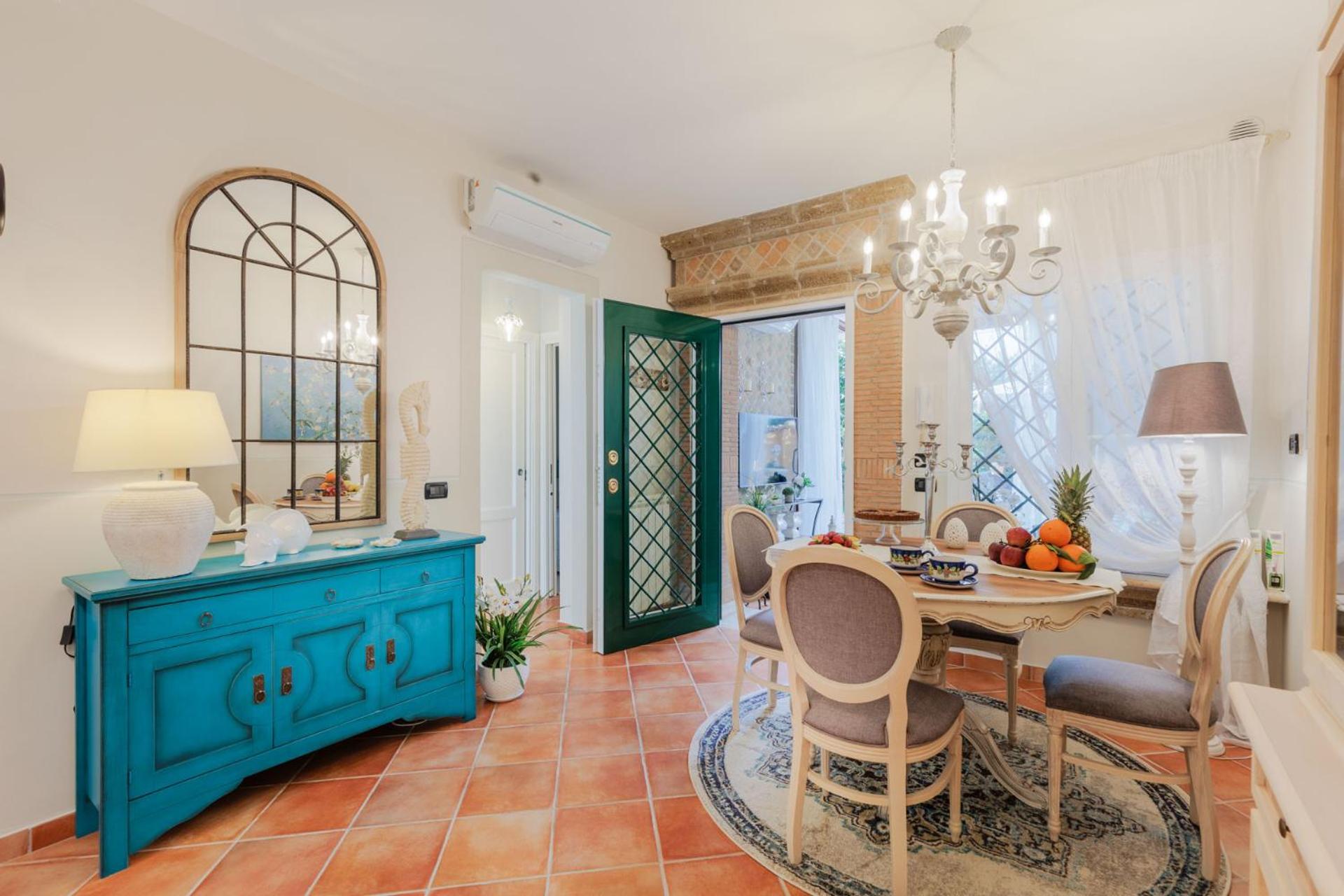 Villa photo 3