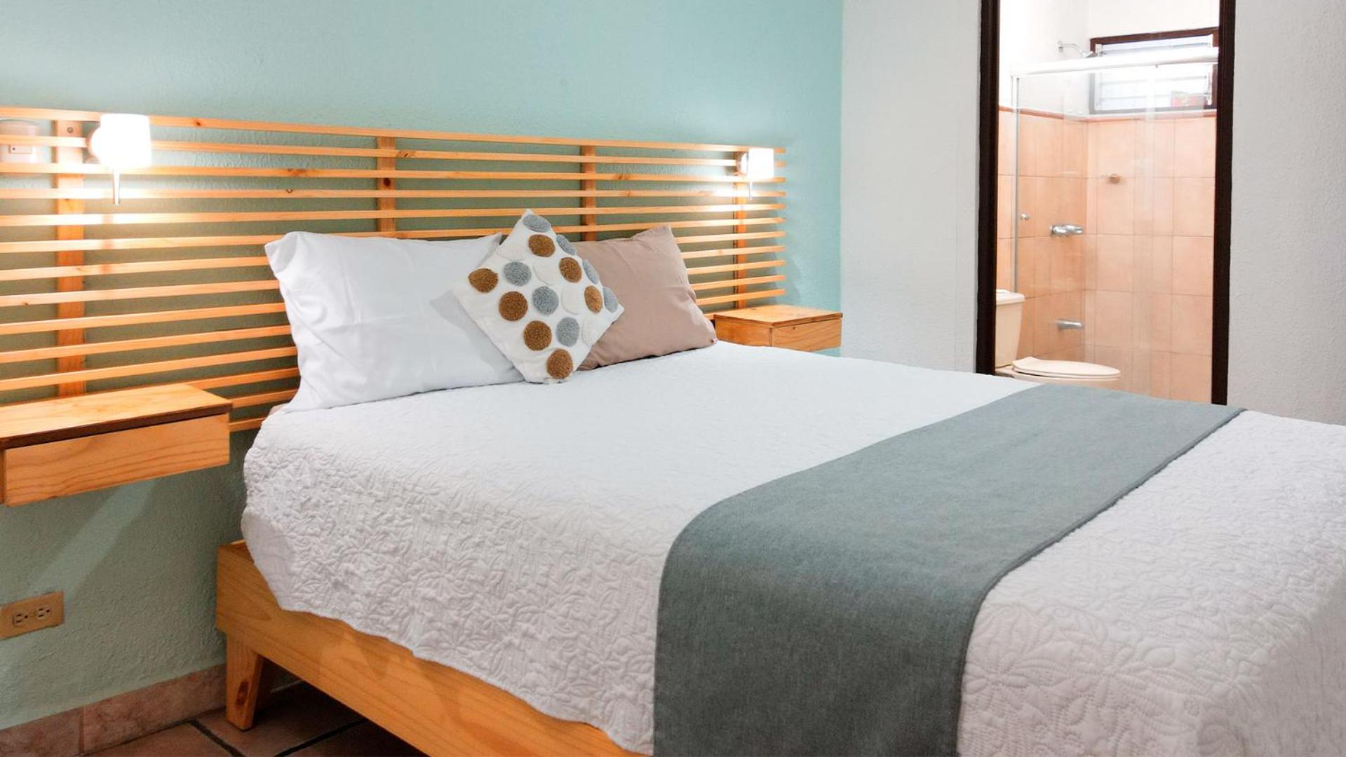Double Room with Private Bathroom photo 1