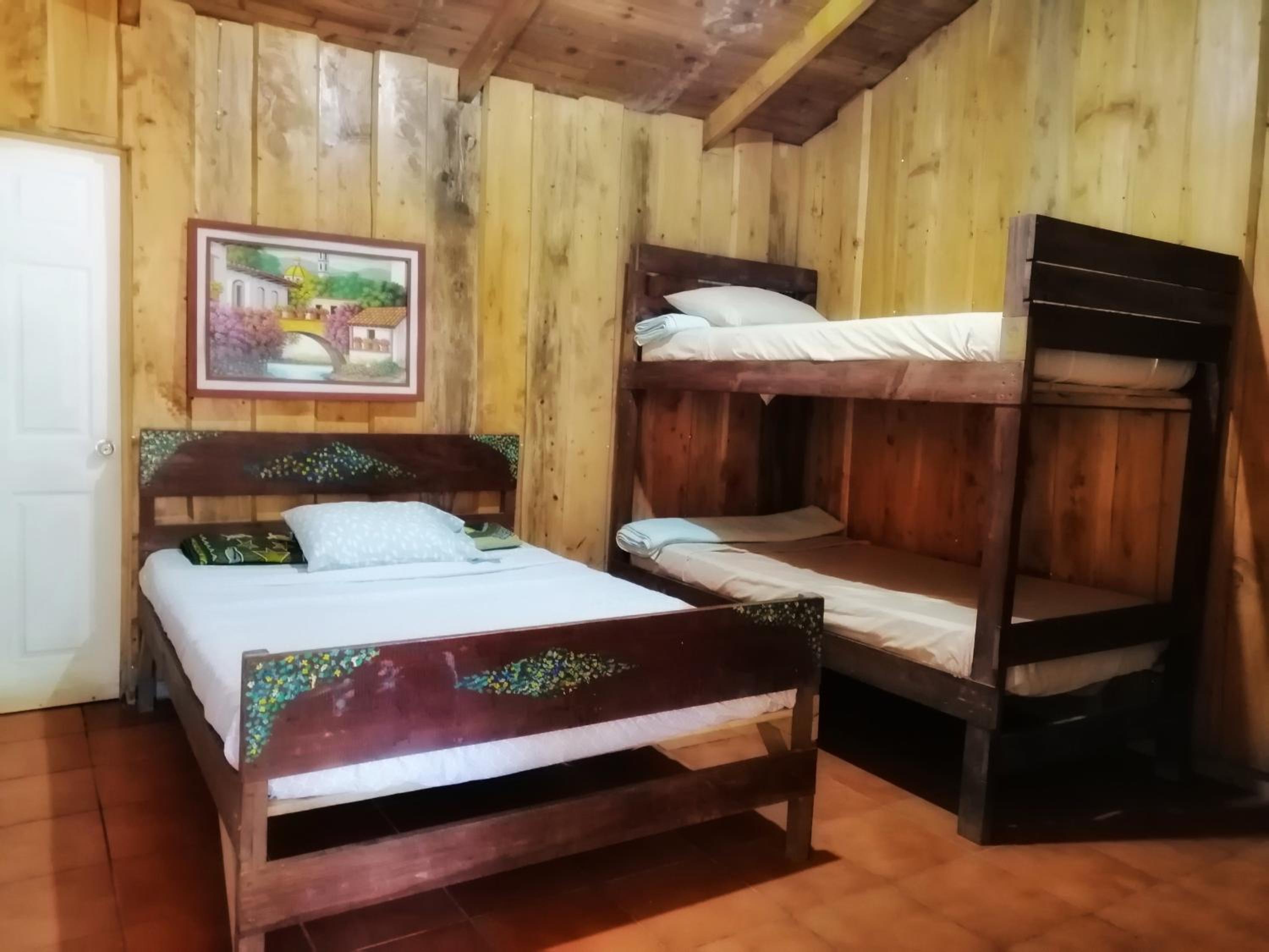 Twin Room With Bathroom photo 1