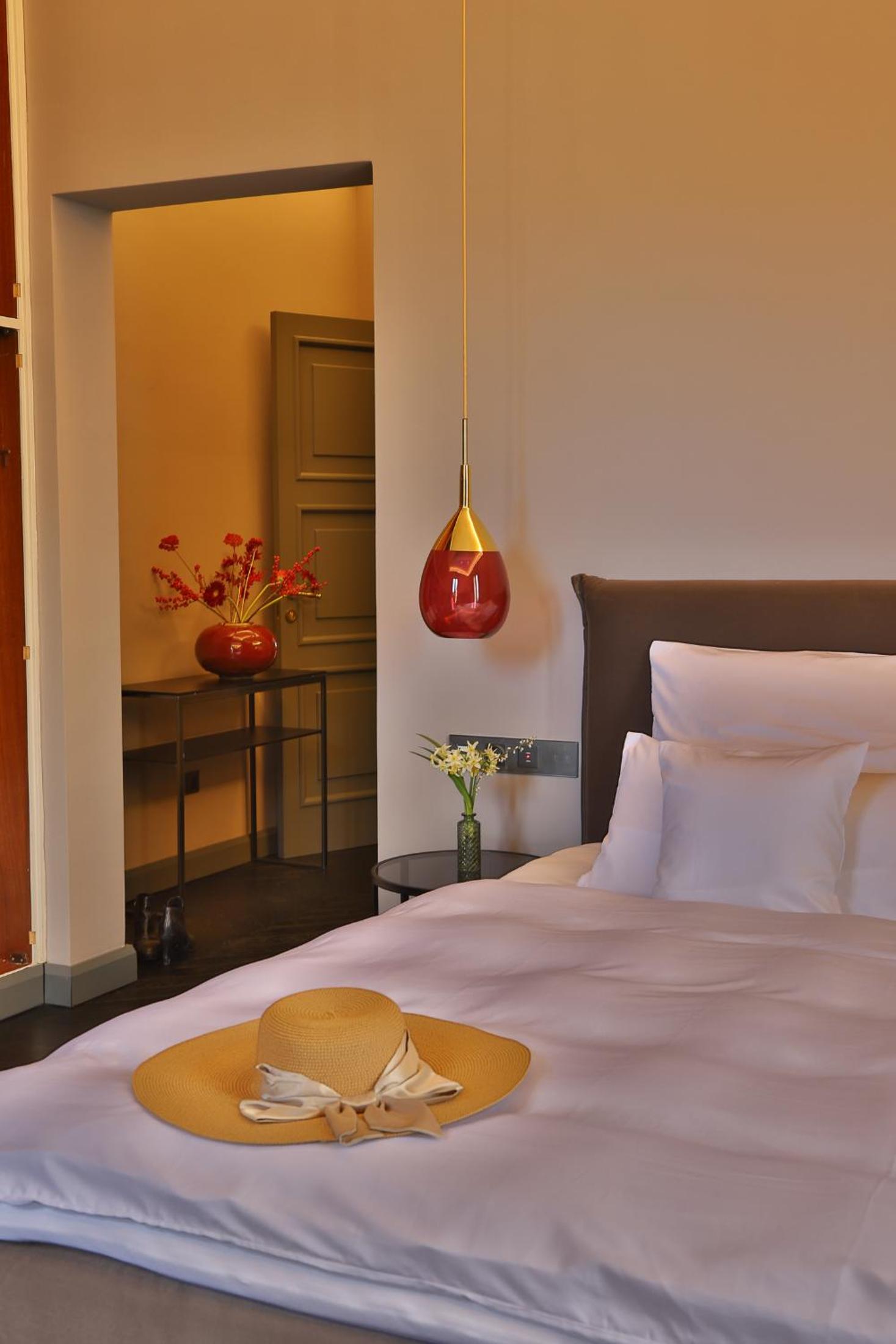 Deluxe Double Room - Photo 5