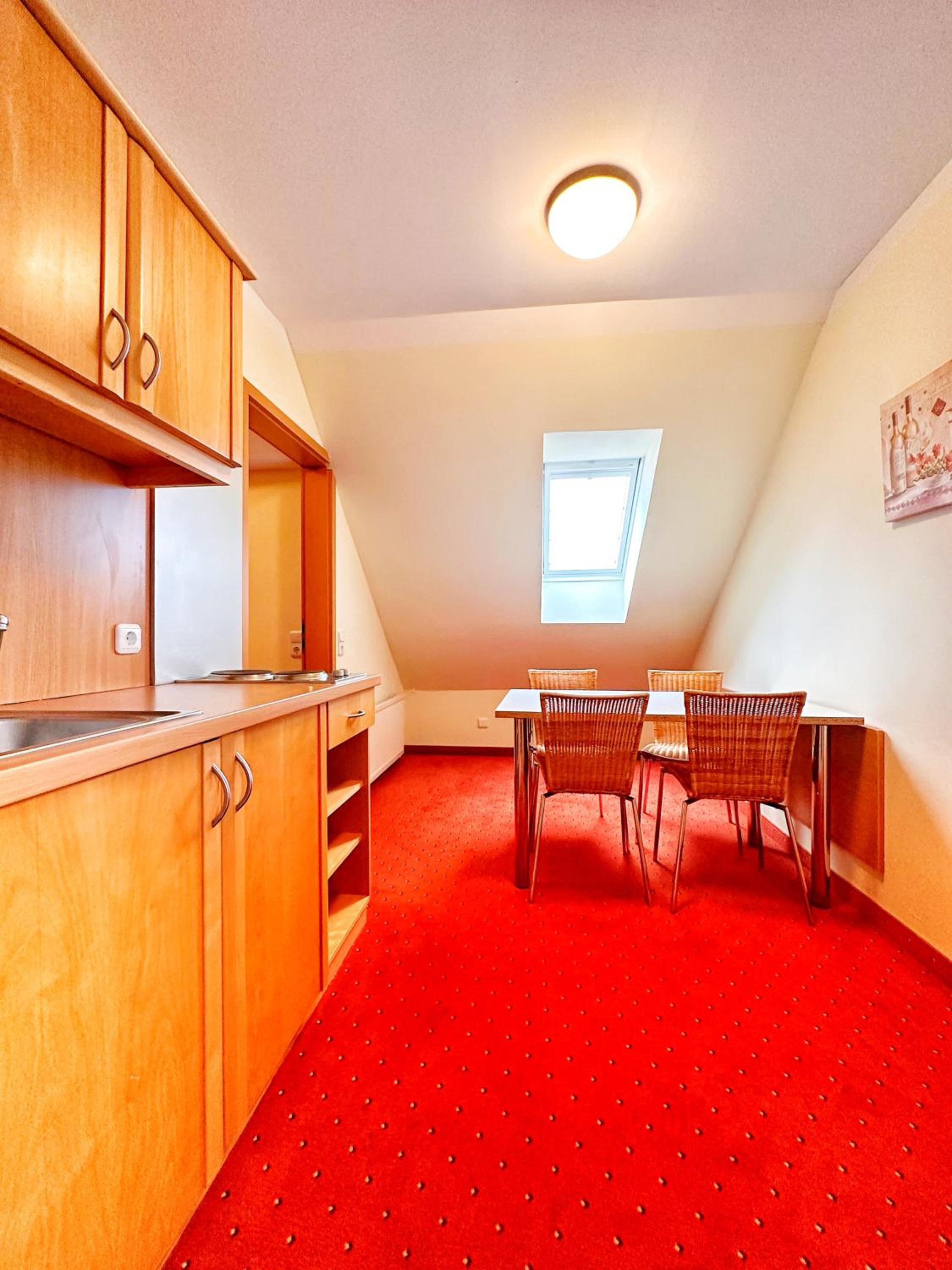 Apartment with Lake View photo 3