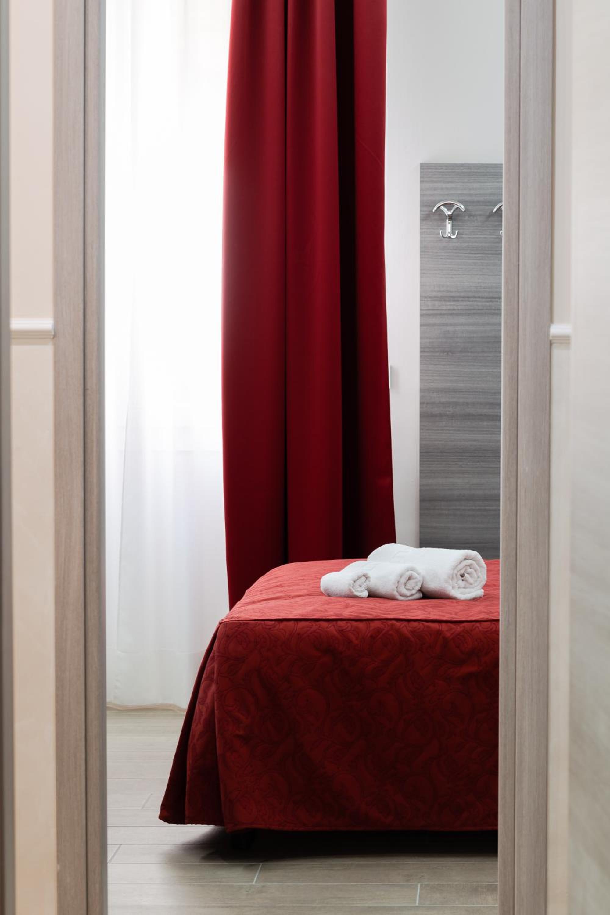 Deluxe Single Room photo 1