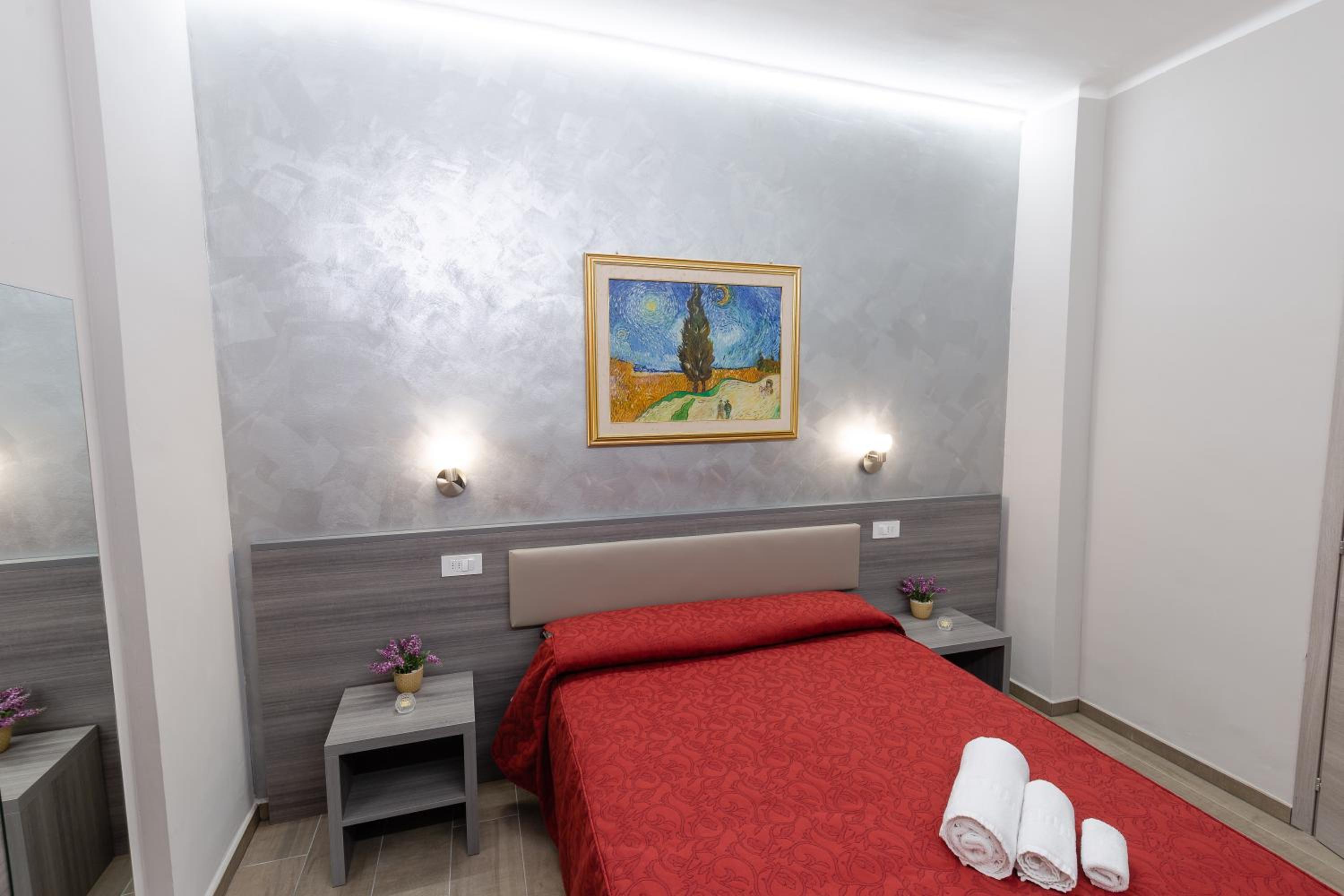 Deluxe Single Room photo 3