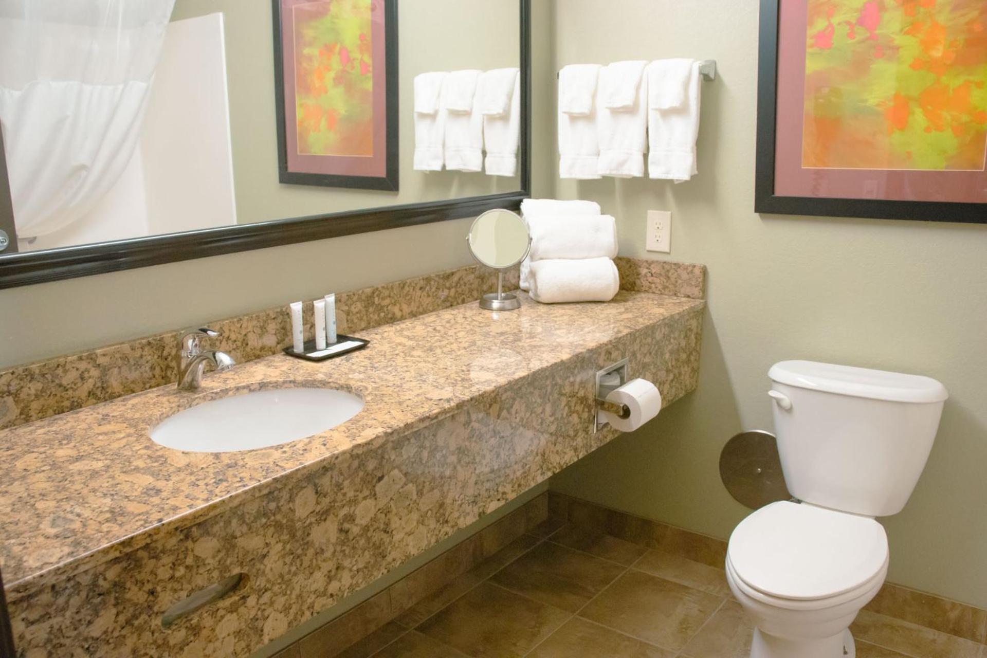 Comfort Inn & Suites Grand Forks near Alerus Center, Foto 4