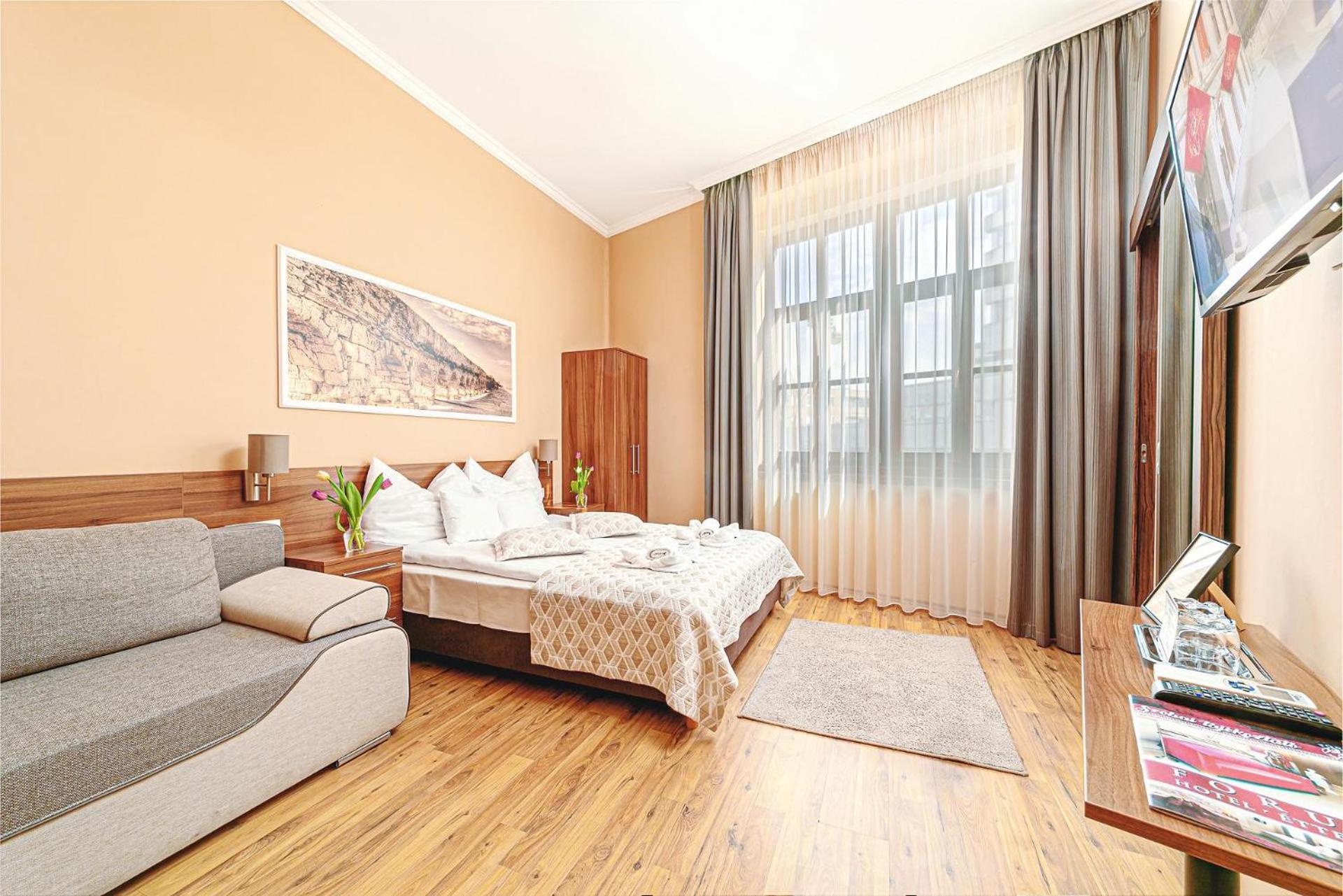 Superior Queen Room - Photo 1