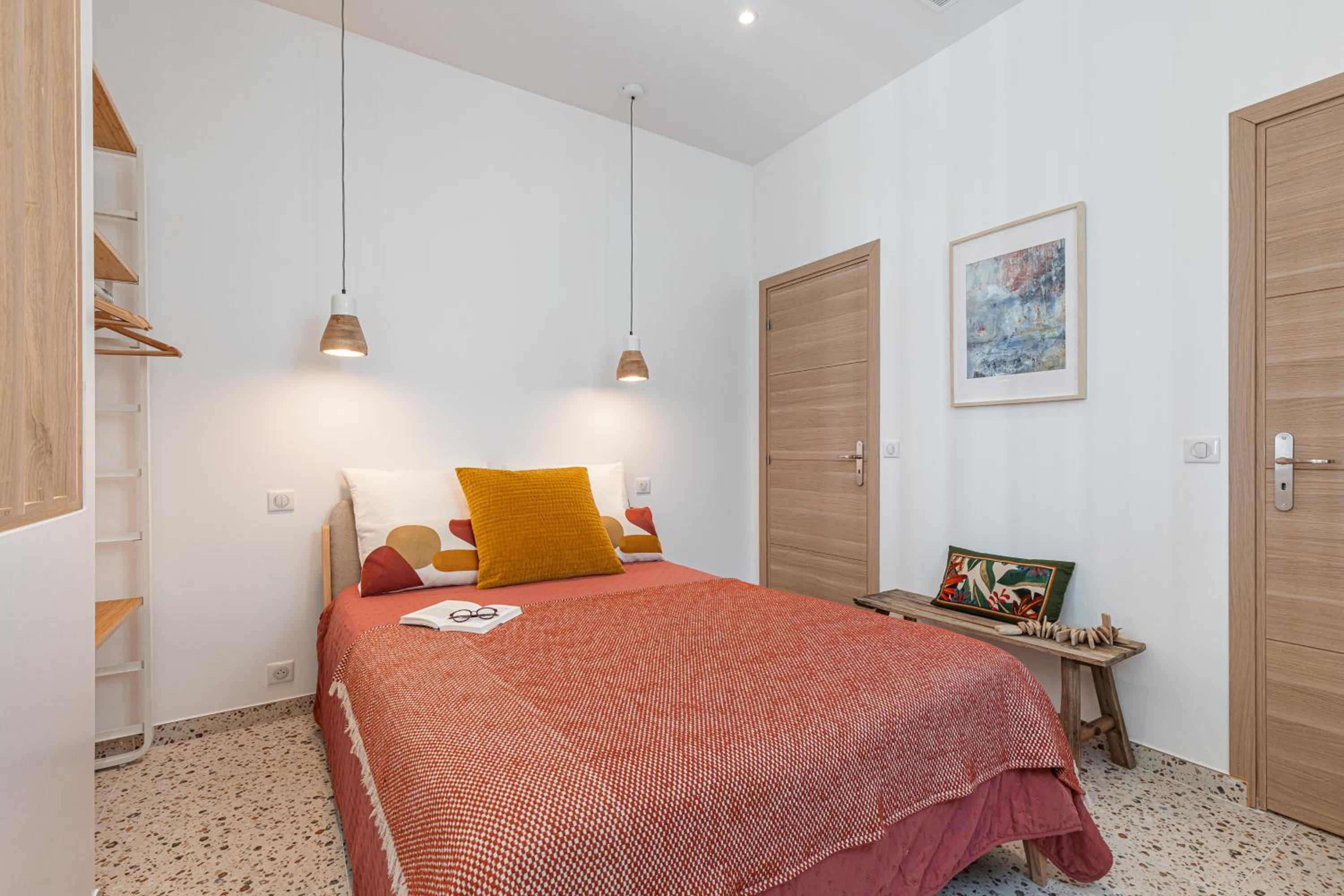 Apartment - Ground Floor photo 2