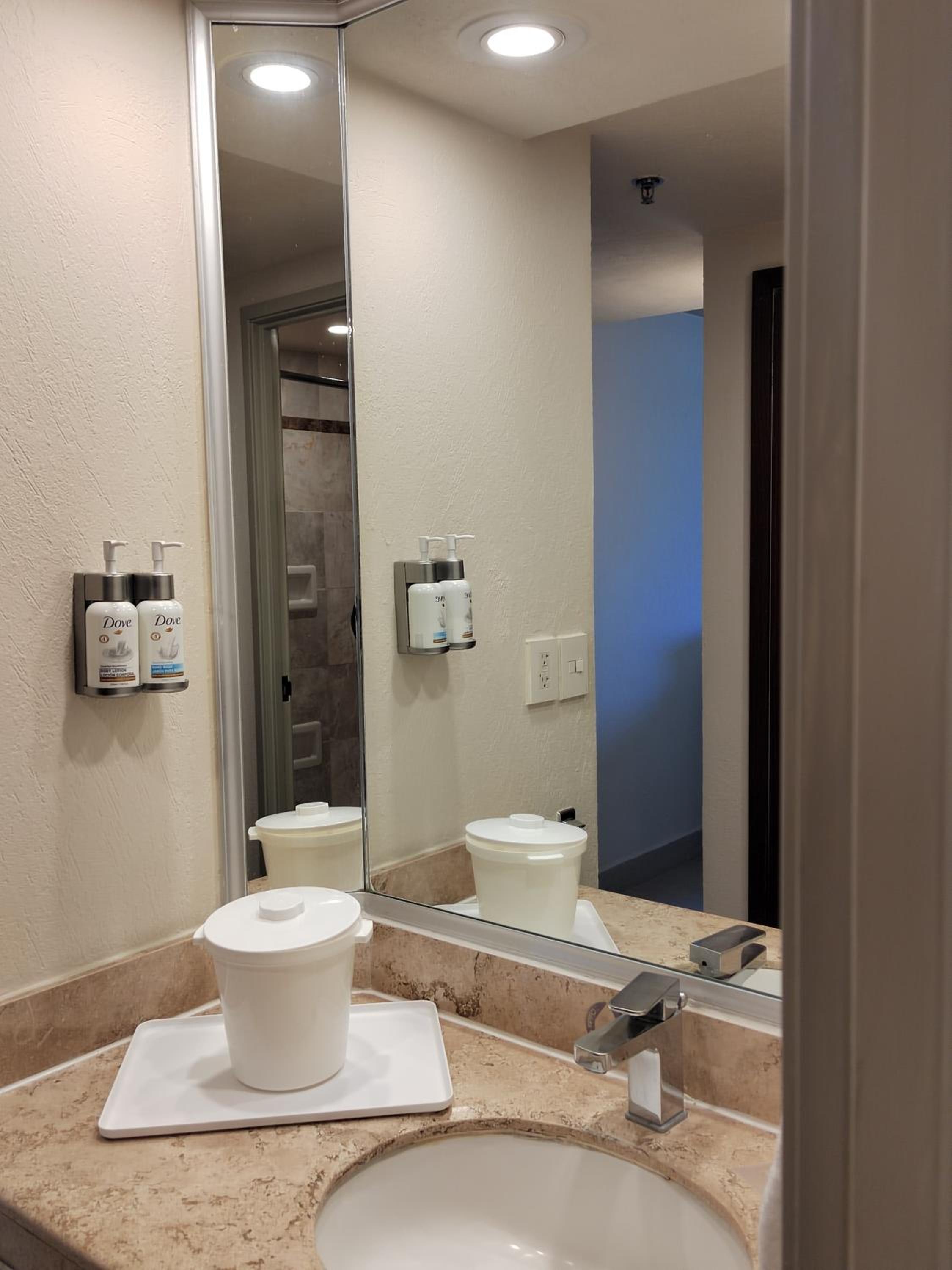 Standard Room - Photo 7