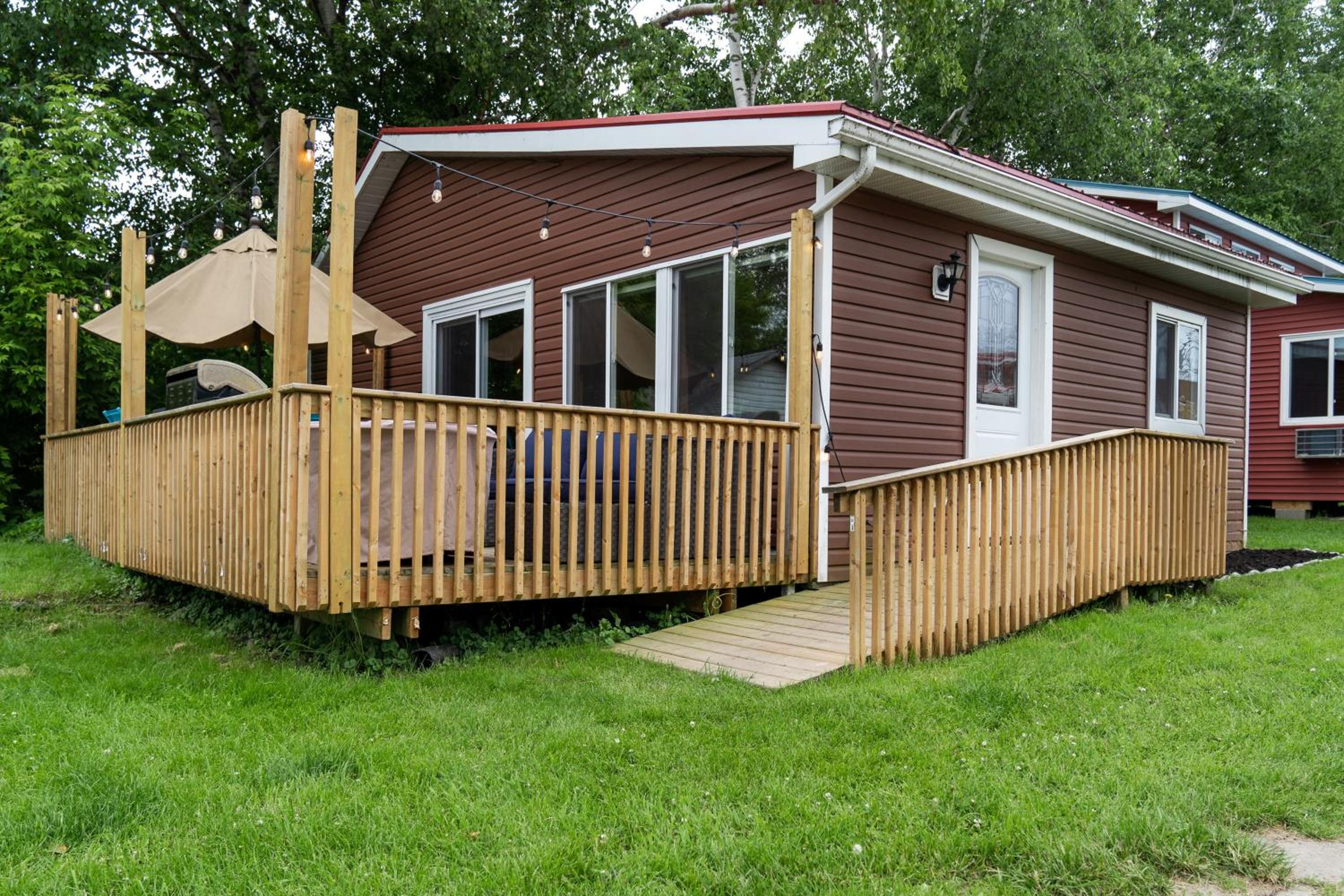 Two-Bedroom Bungalow photo 2