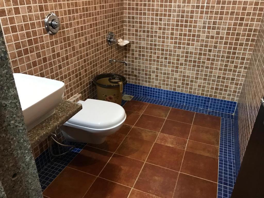 Deluxe Room (2 Adults + 1 Child) photo 2
