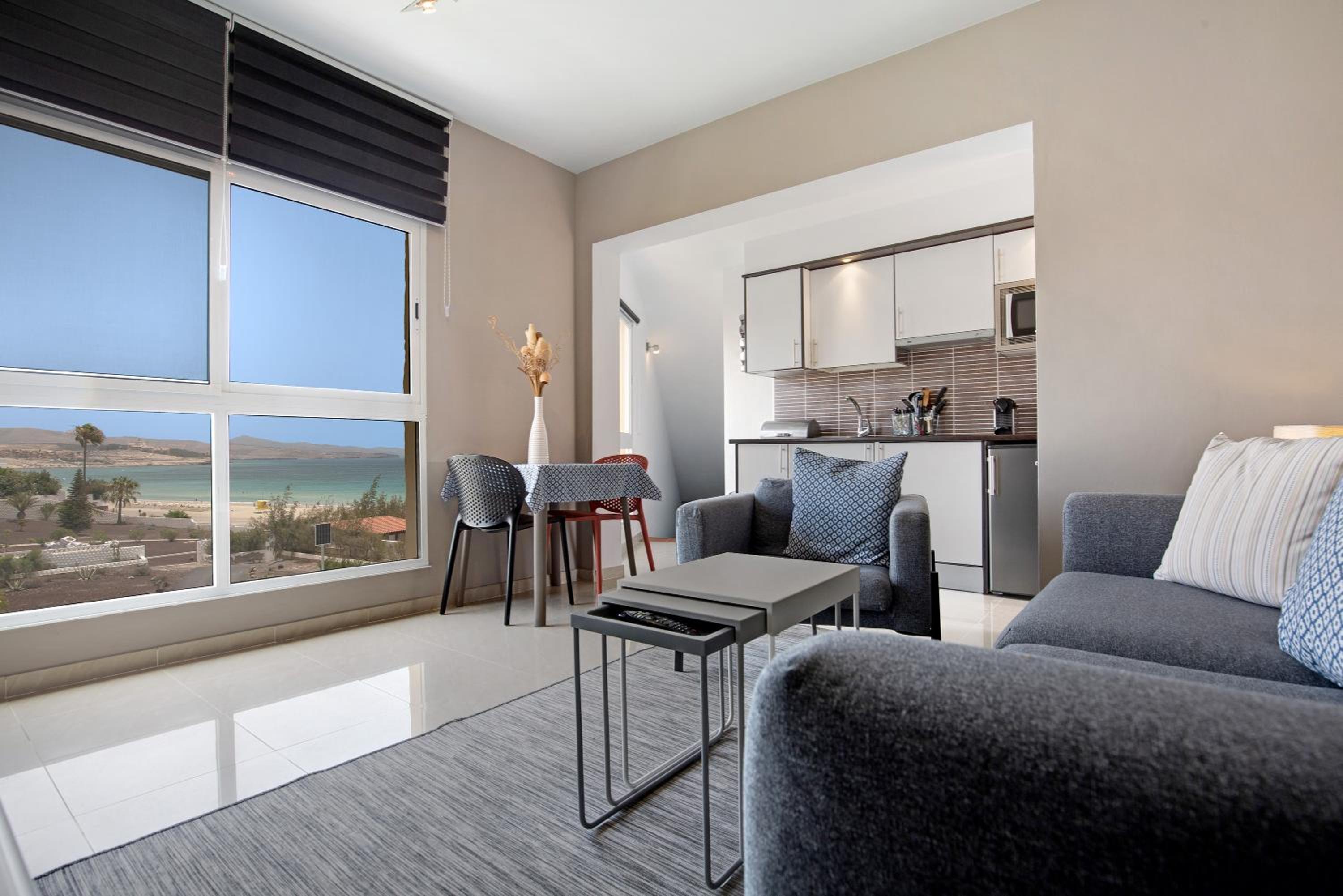 Apartamento de un dormitorio superior con balcón