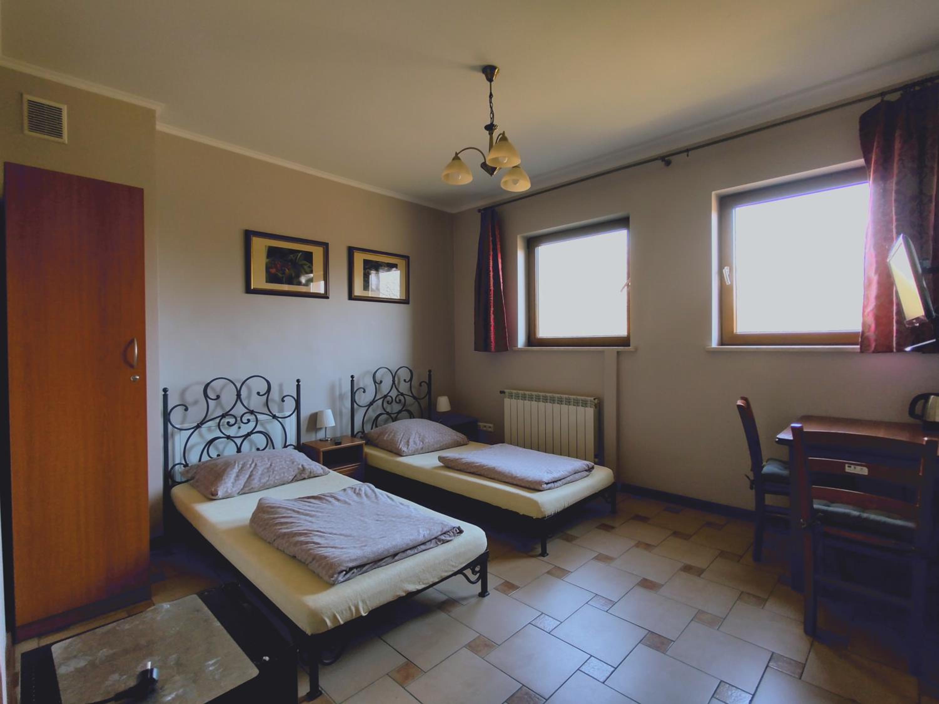 Double Room with Private Bathroom photo 2