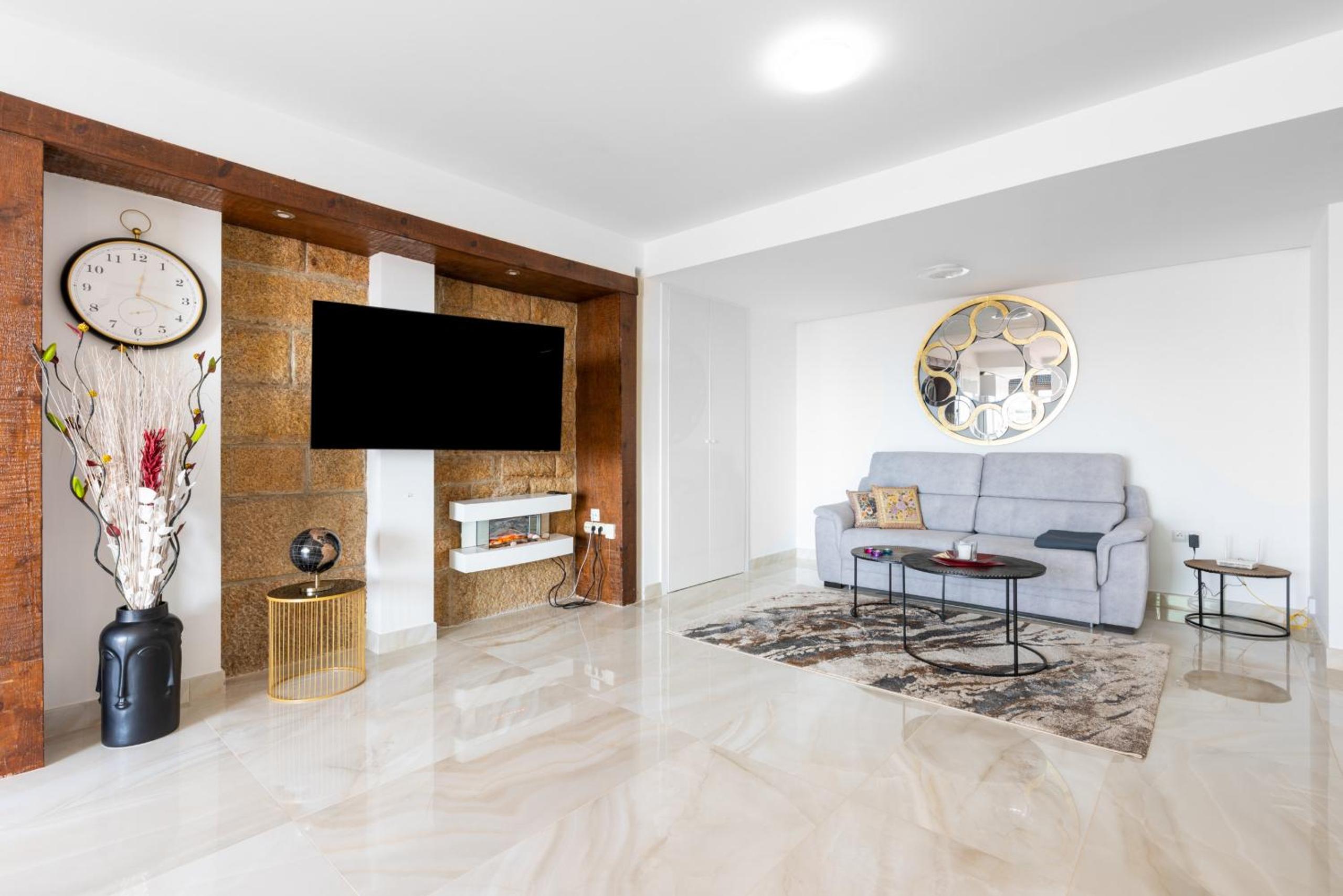 Apartamento con Balcón