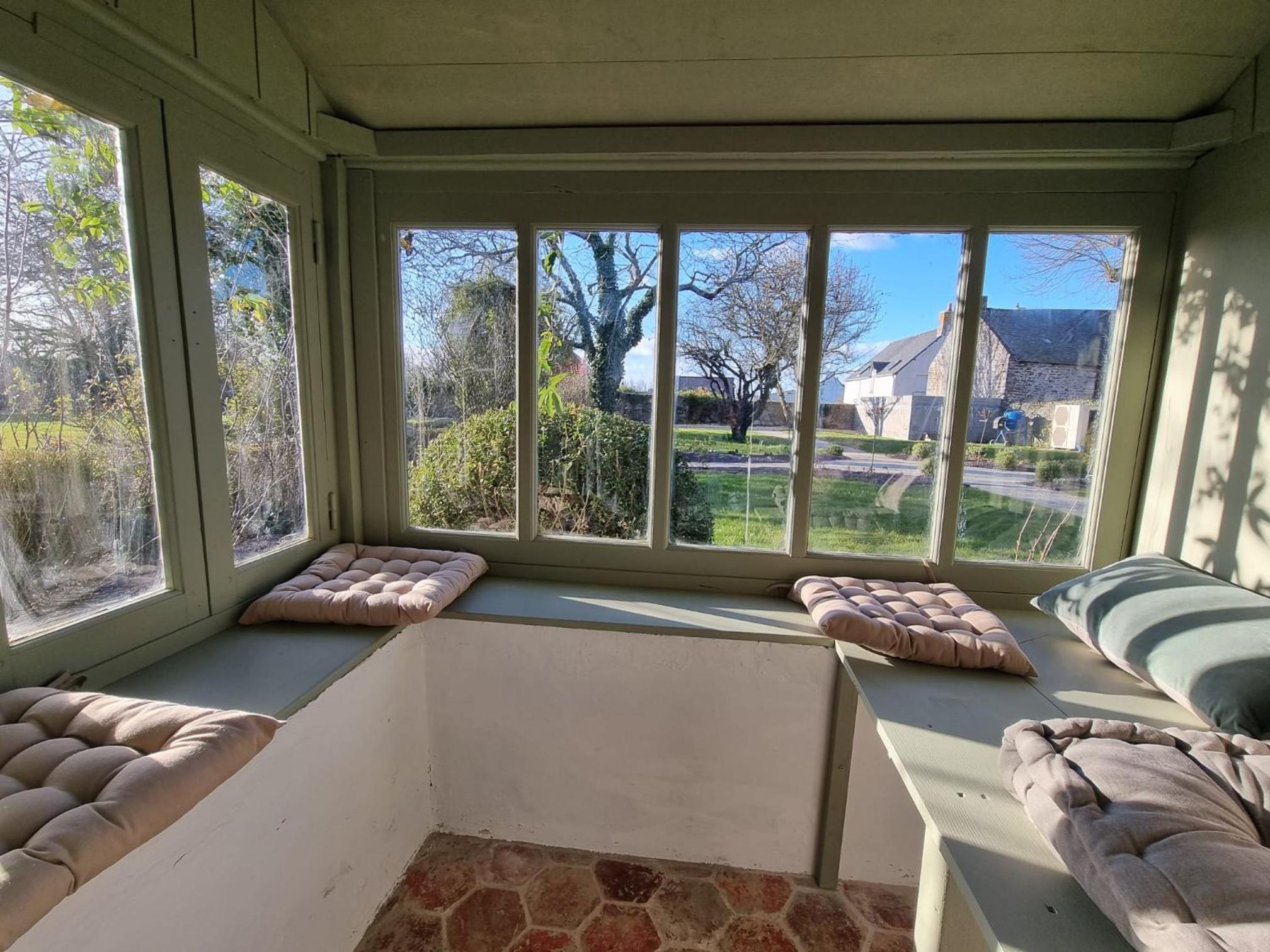 King Room with Garden View - Photo 5