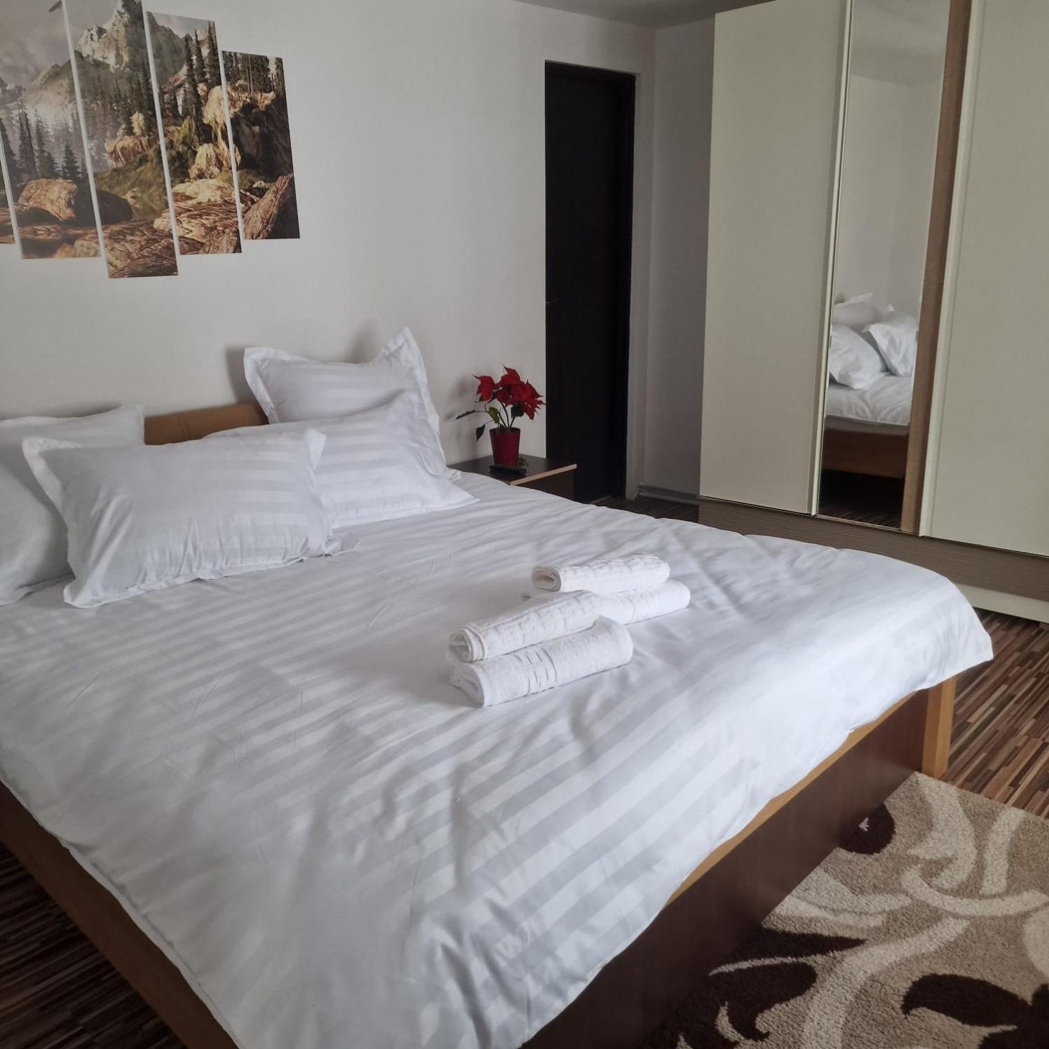 King Room with Mountain View photo 3