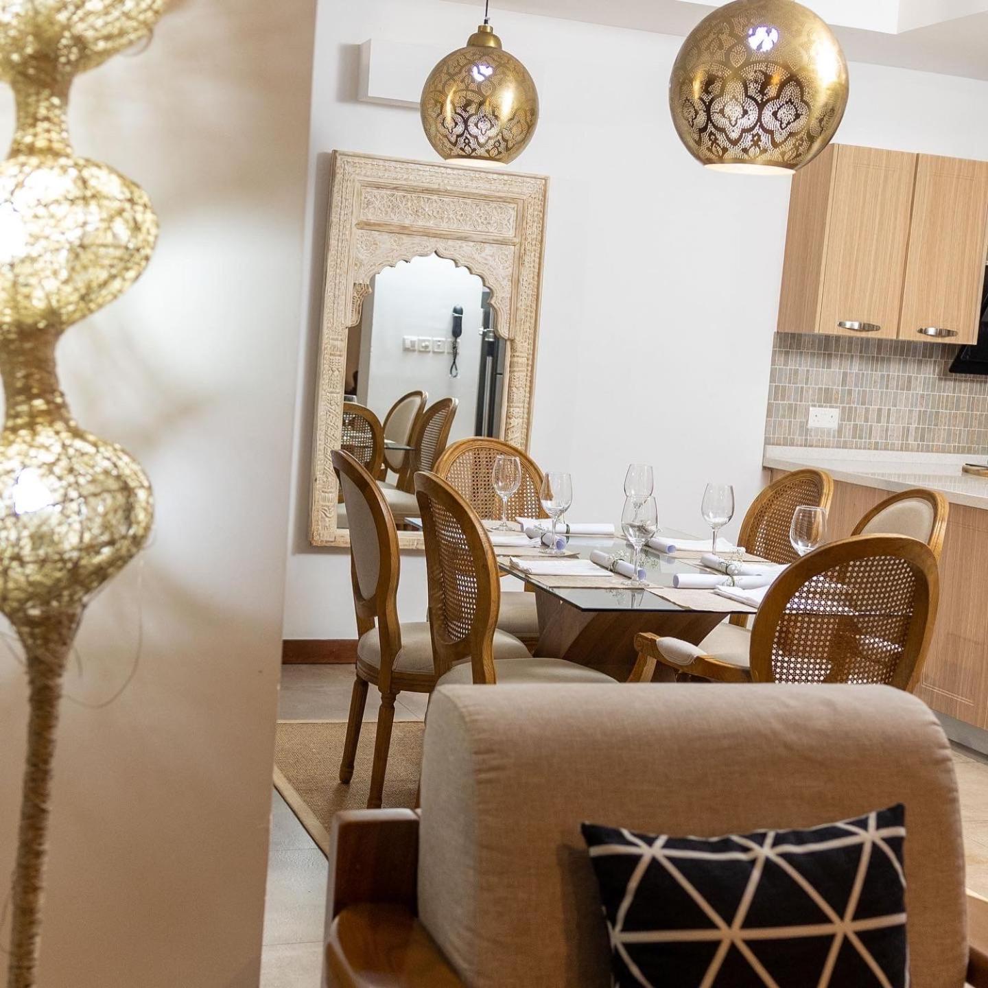 Three-Bedroom Villa - Photo 9