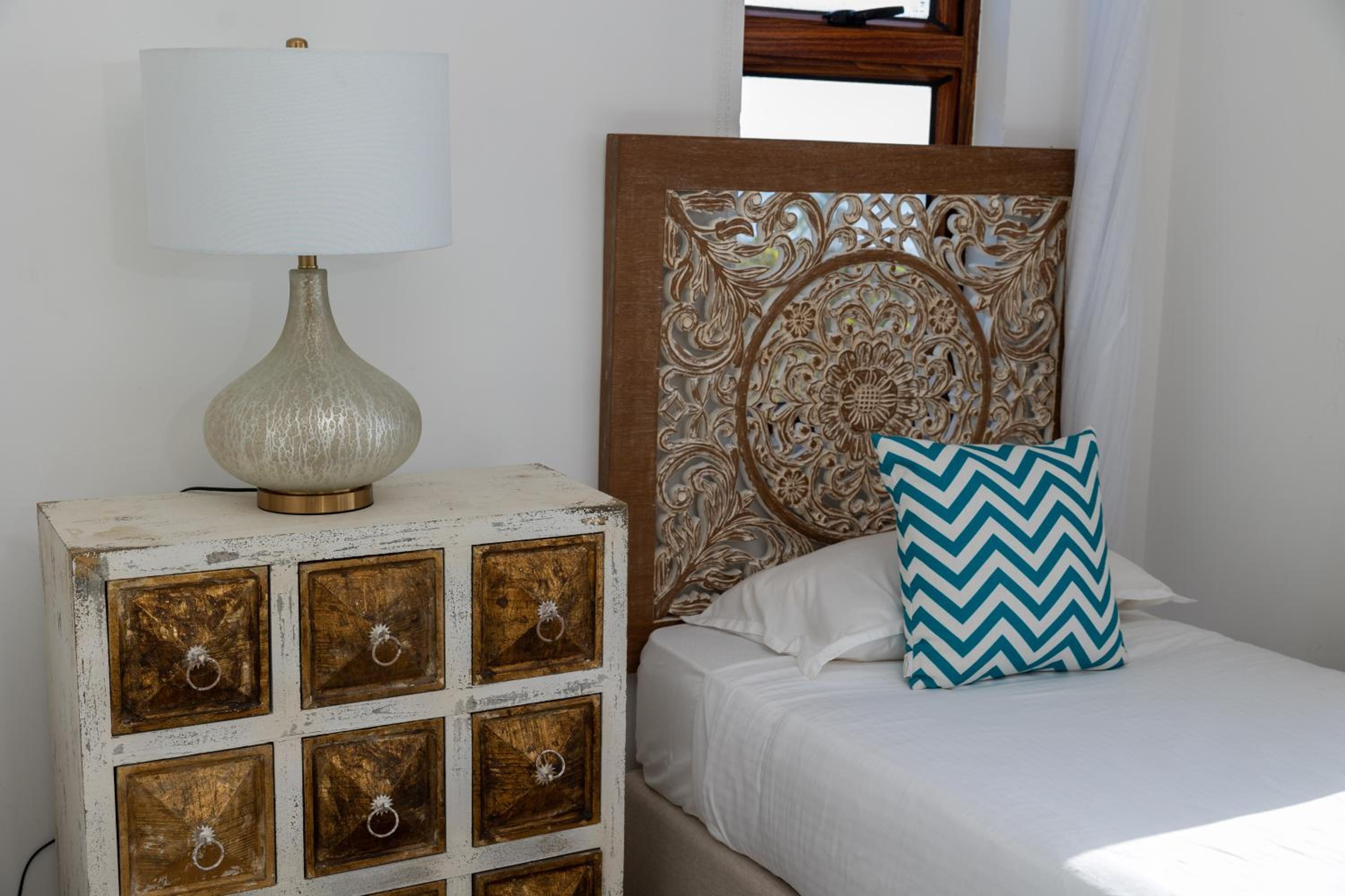 Two-Bedroom Apartment - Photo 22