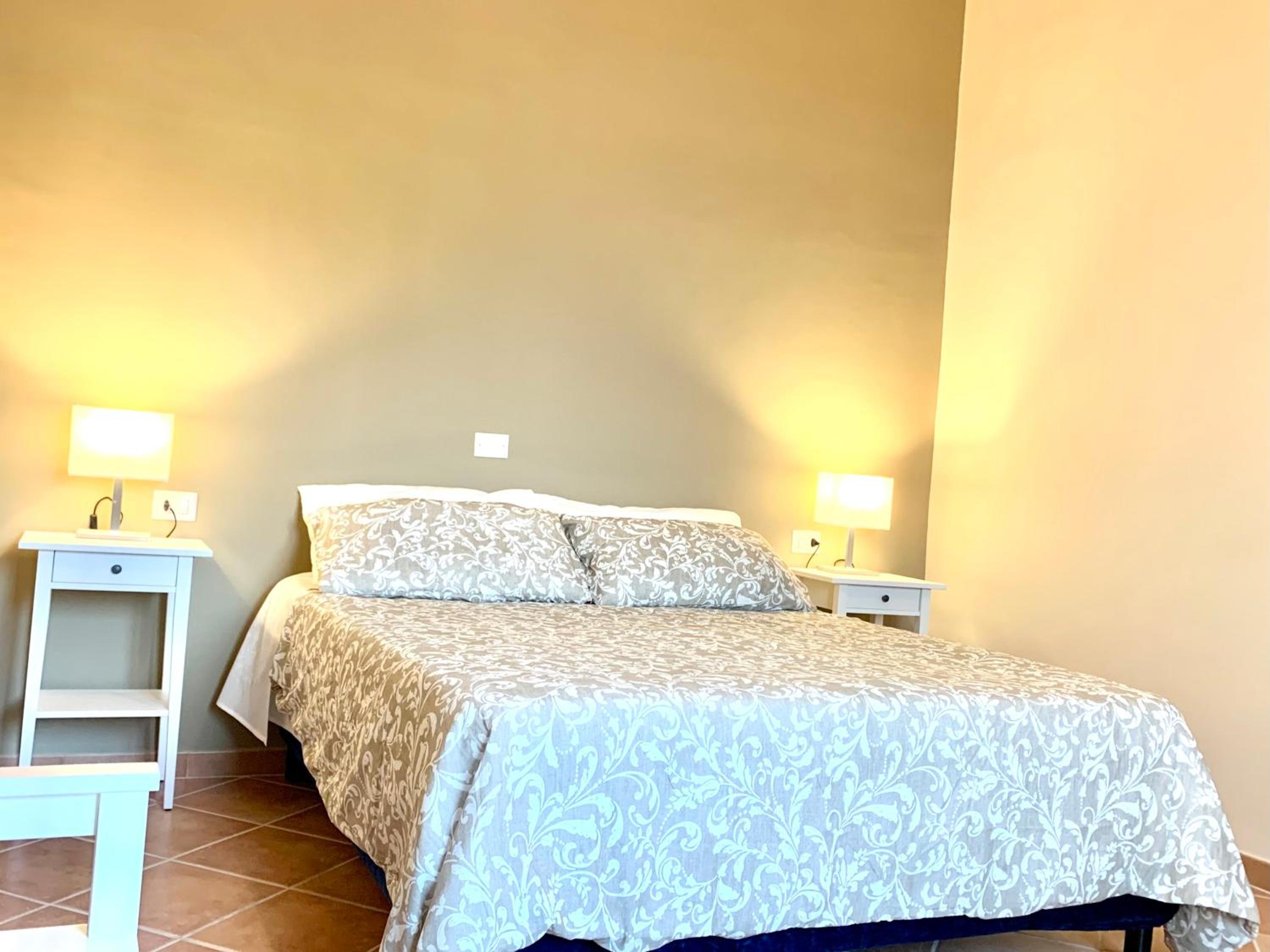 Deluxe Double Room with Sea View - Photo 5