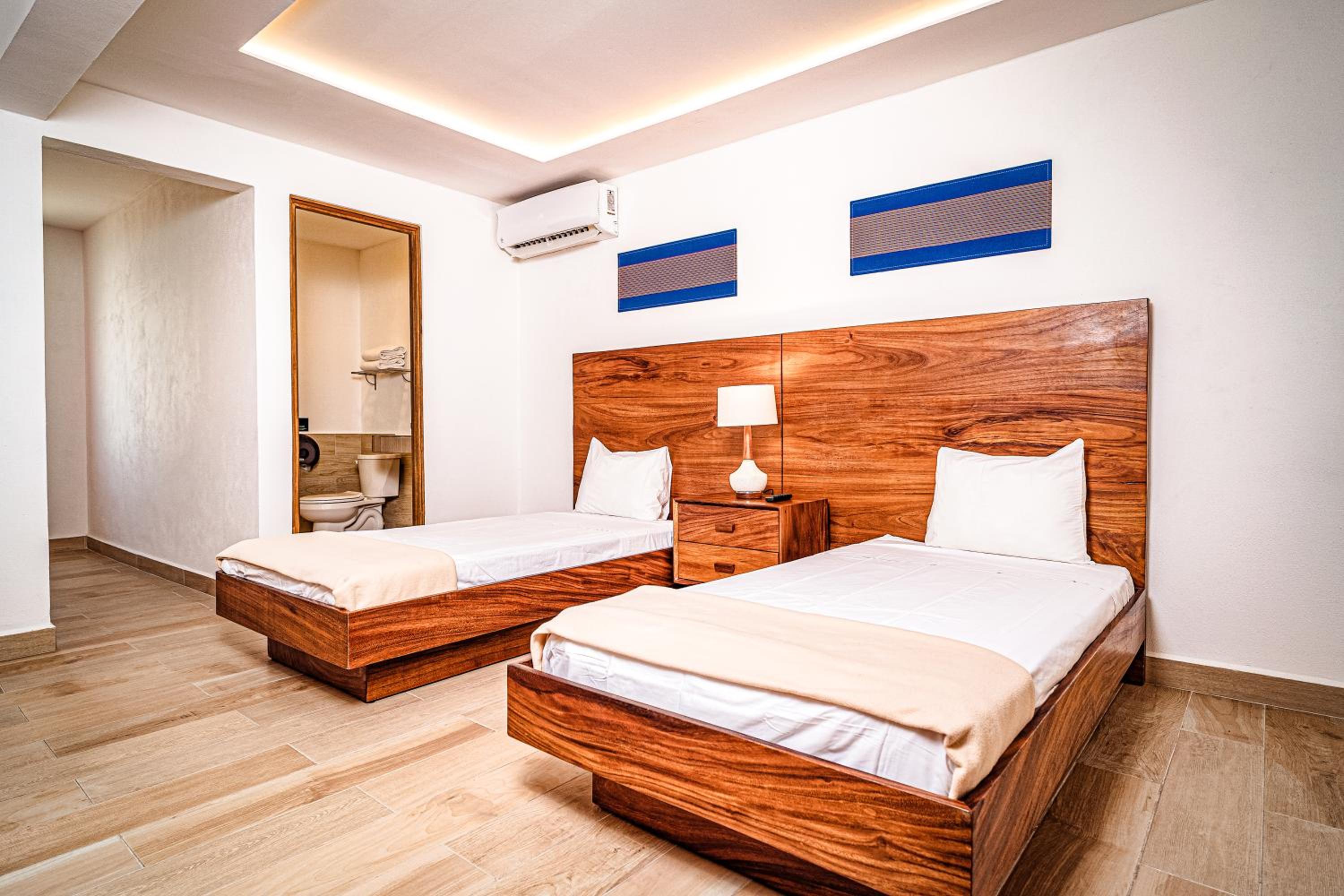 Chambre Double avec Lit d'Appoint