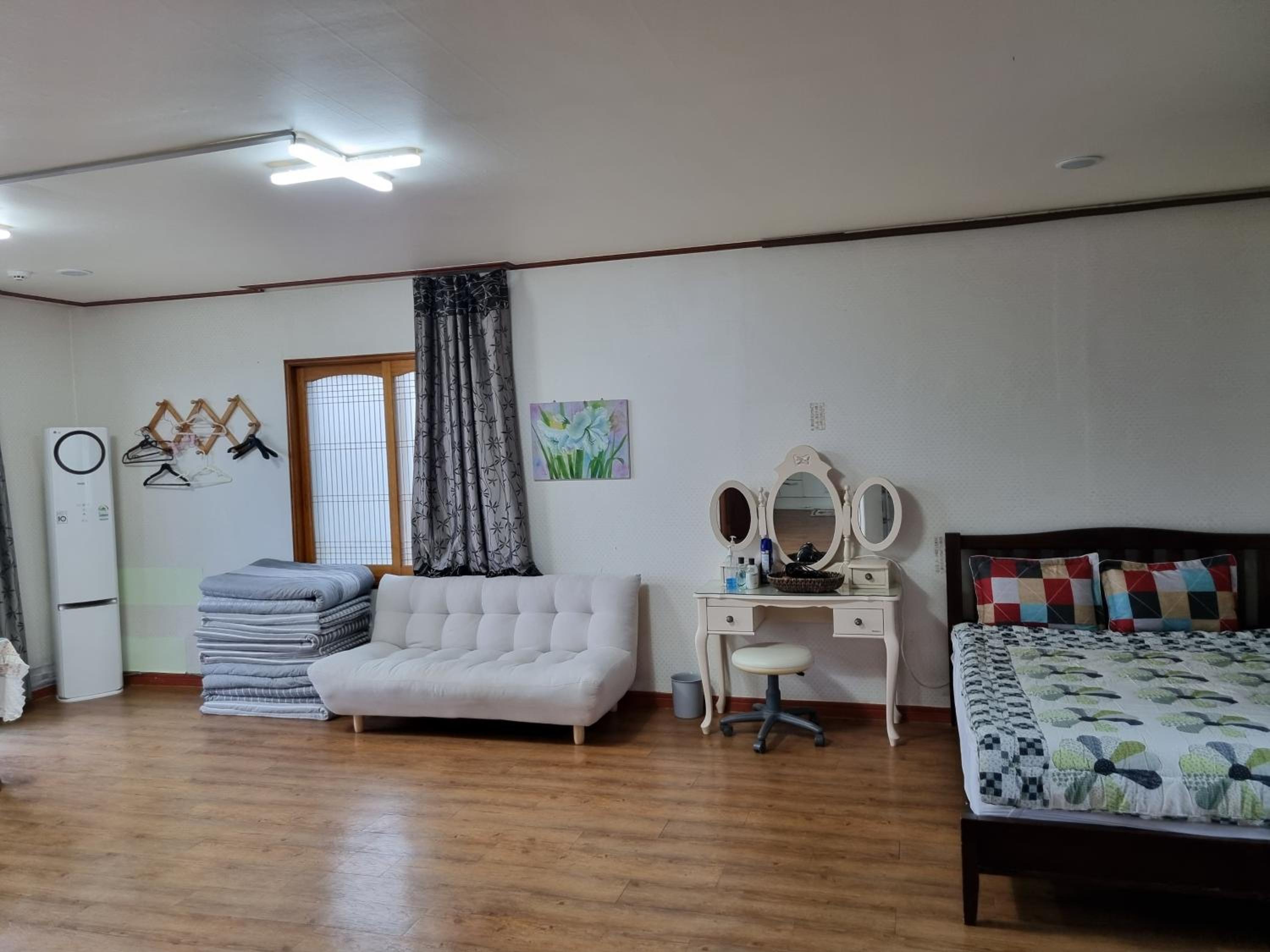 Superior Studio - Photo 16
