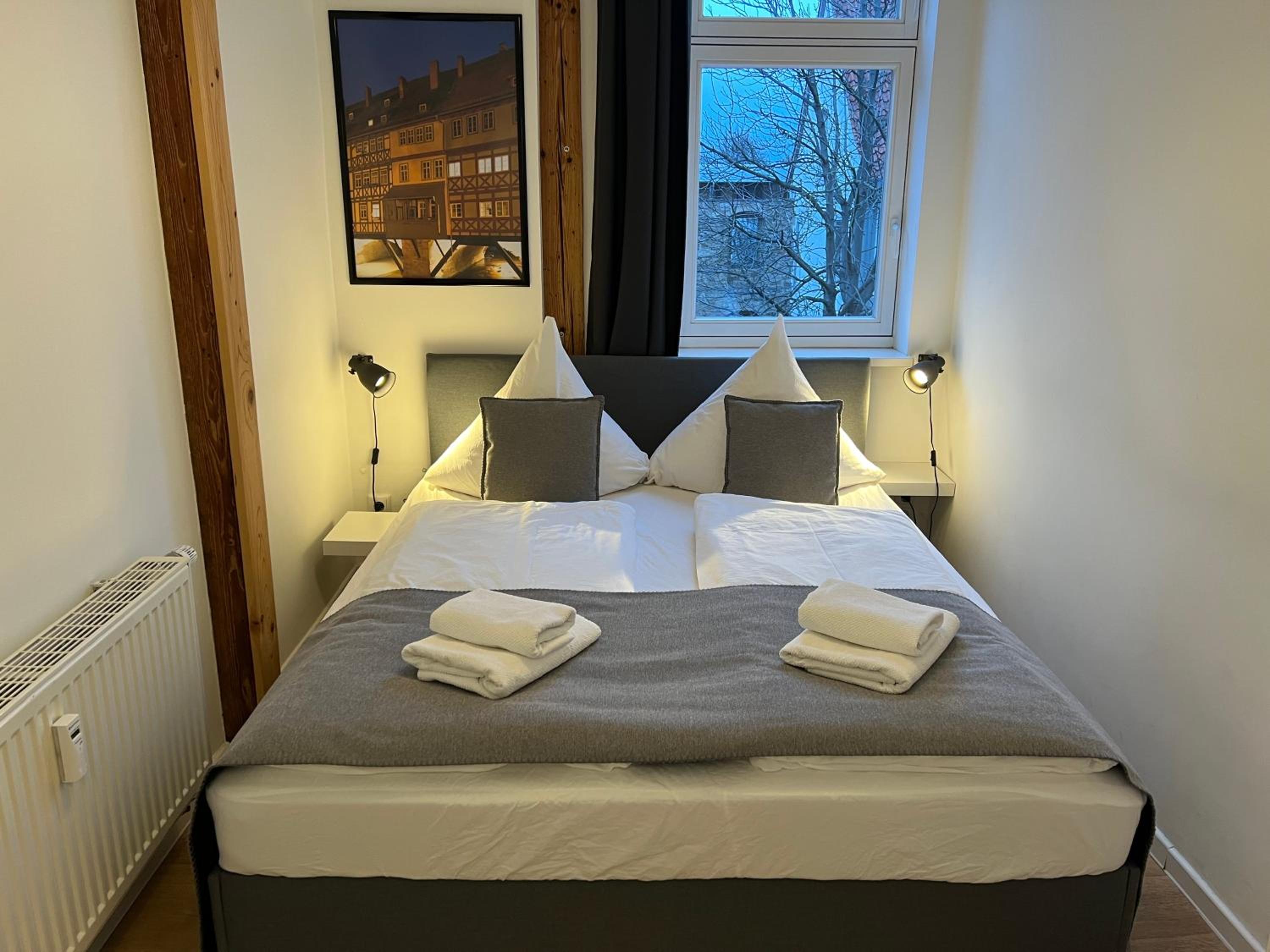 Apartment photo 1