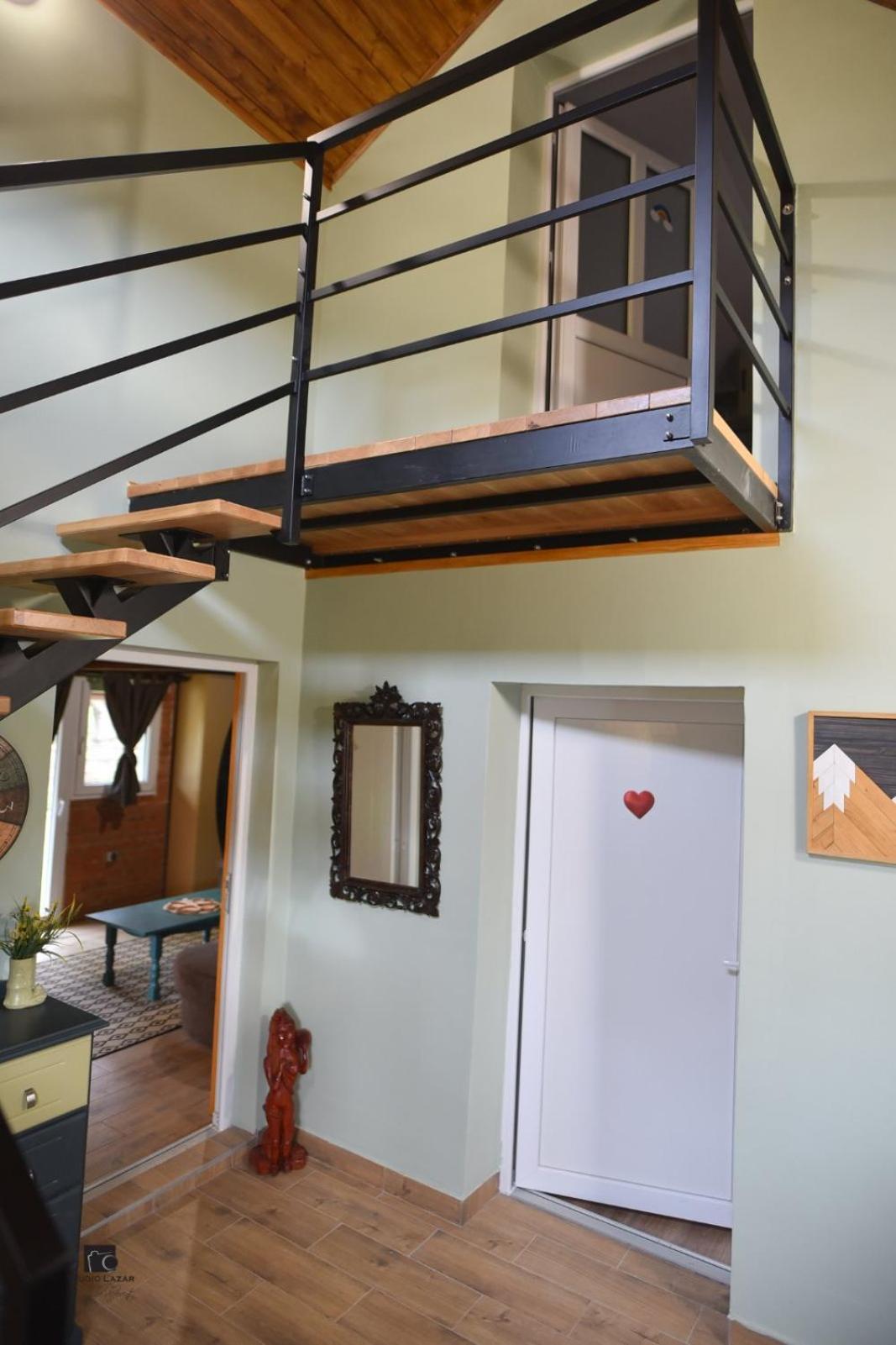 One-Bedroom Apartment with Terrace photo 1