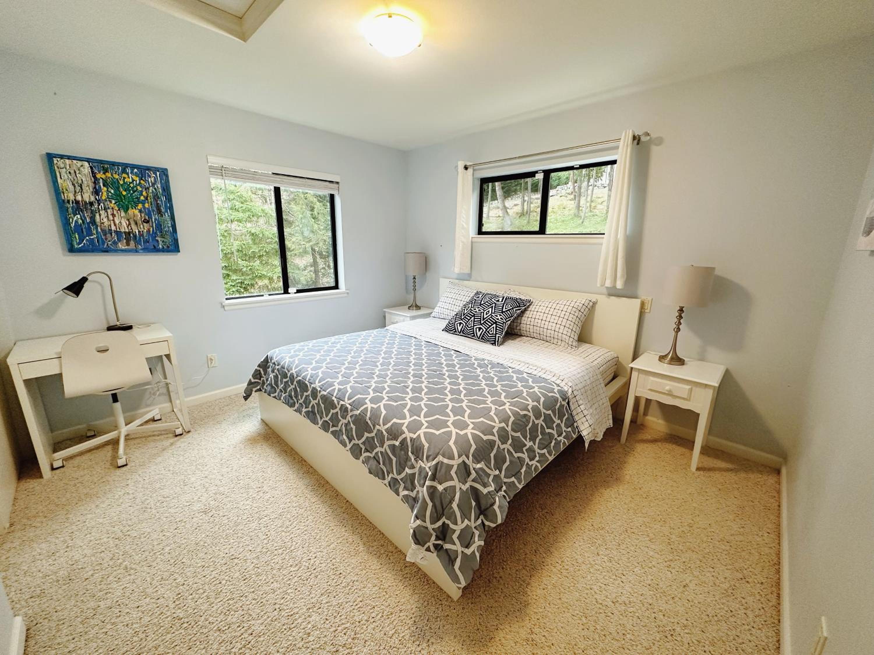 Three-Bedroom Apartment photo 1