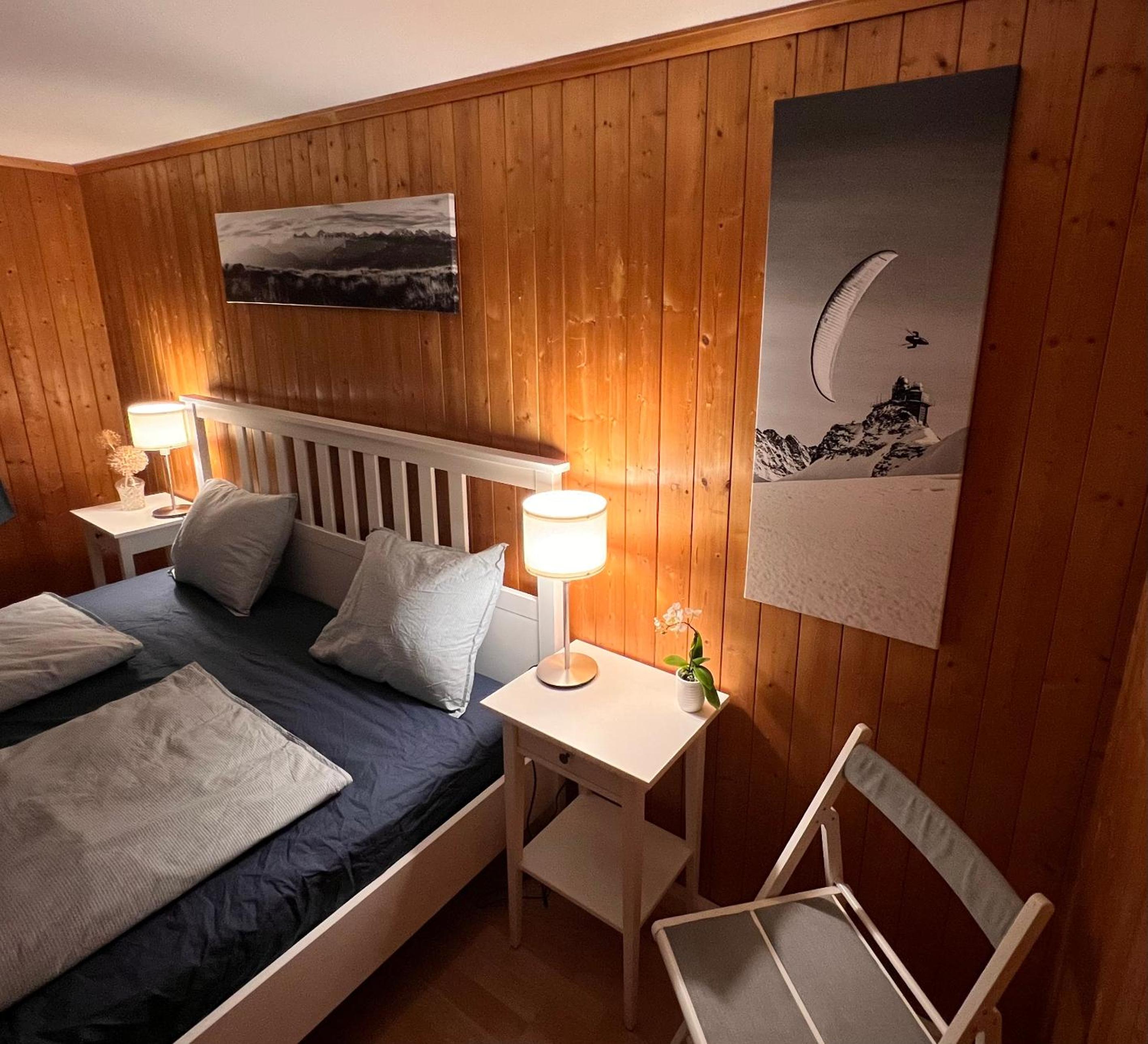 Three-Bedroom Apartment photo 2