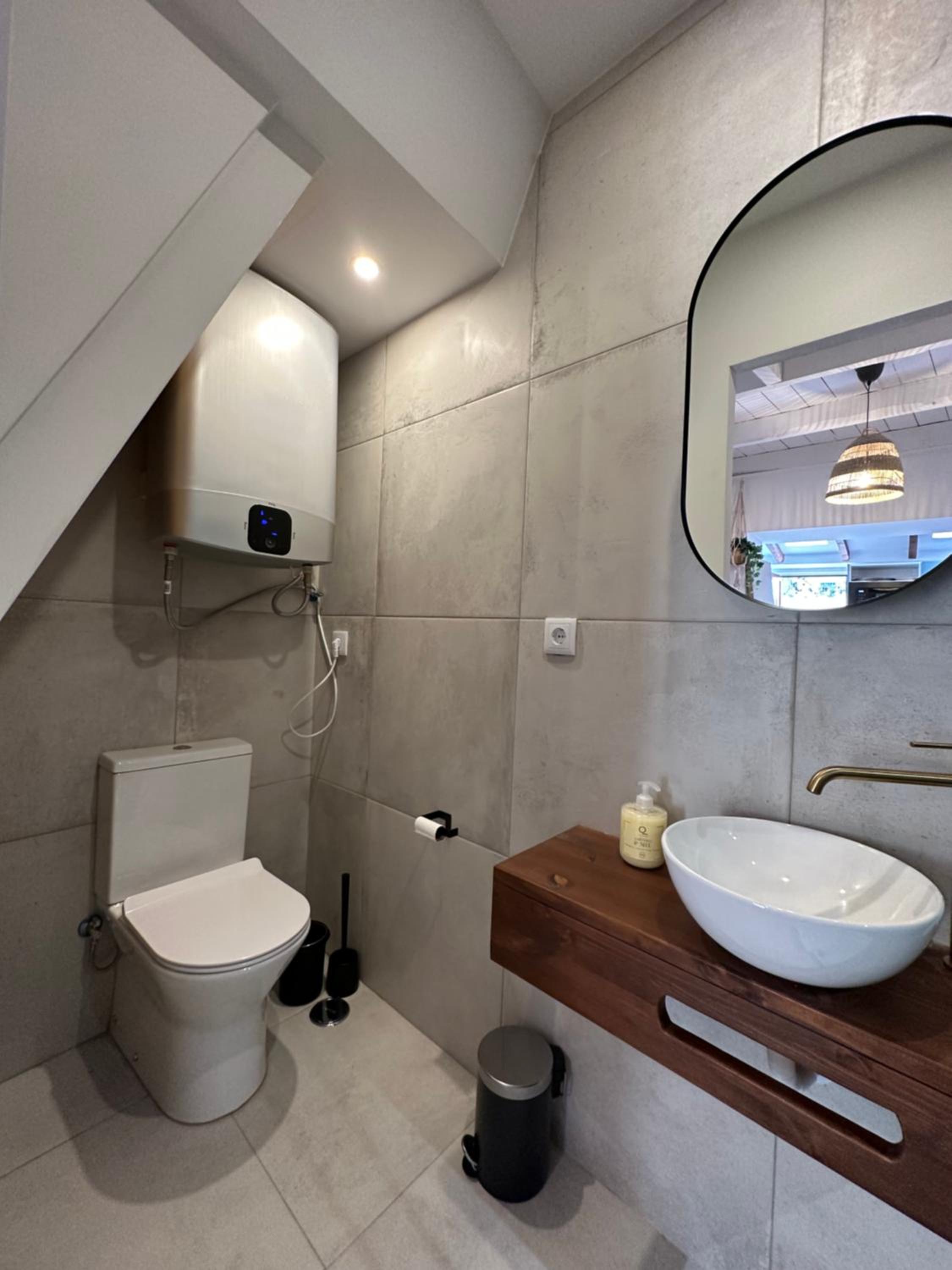 One-Bedroom House photo 3