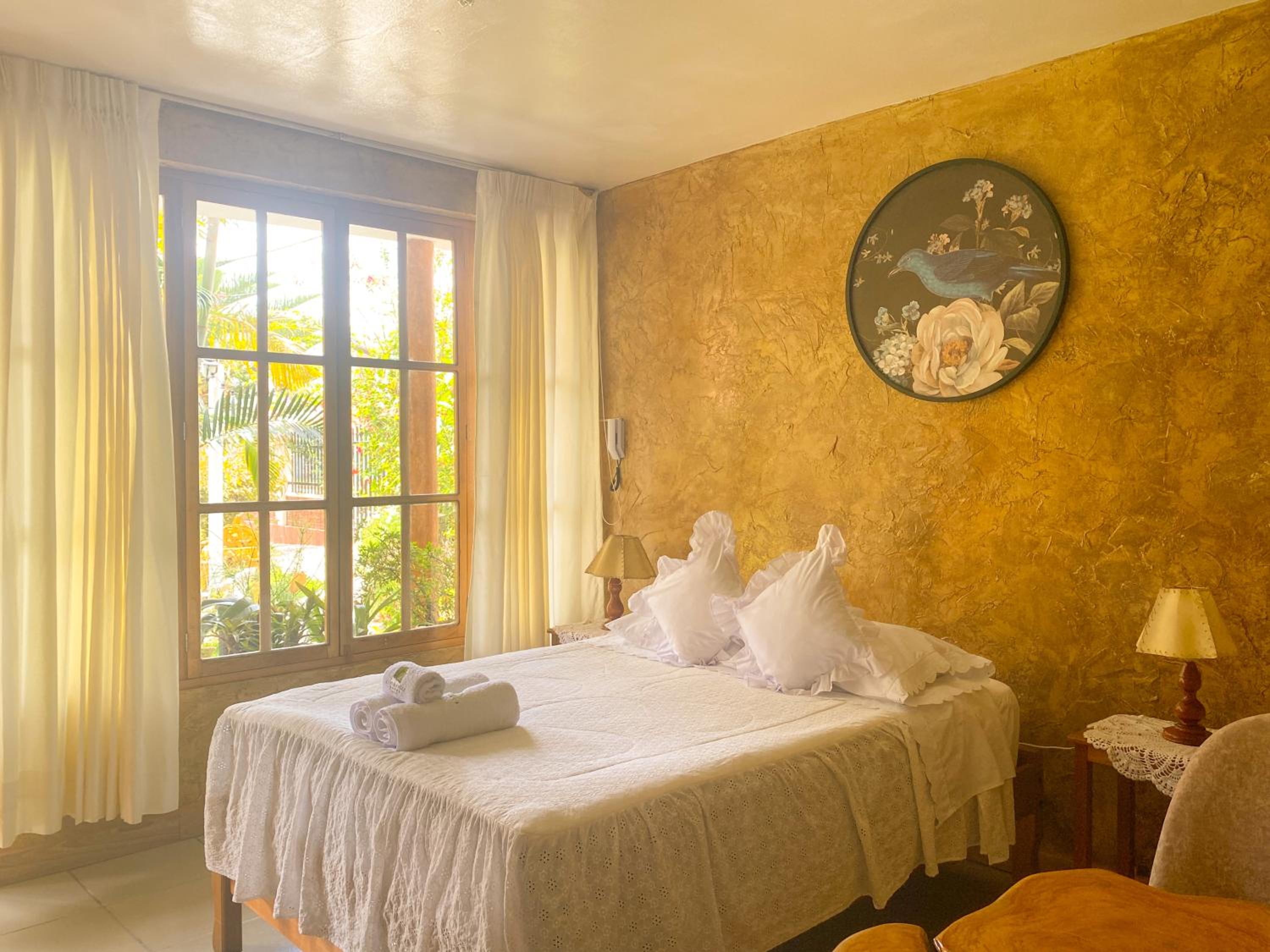 Queen Room With Garden View