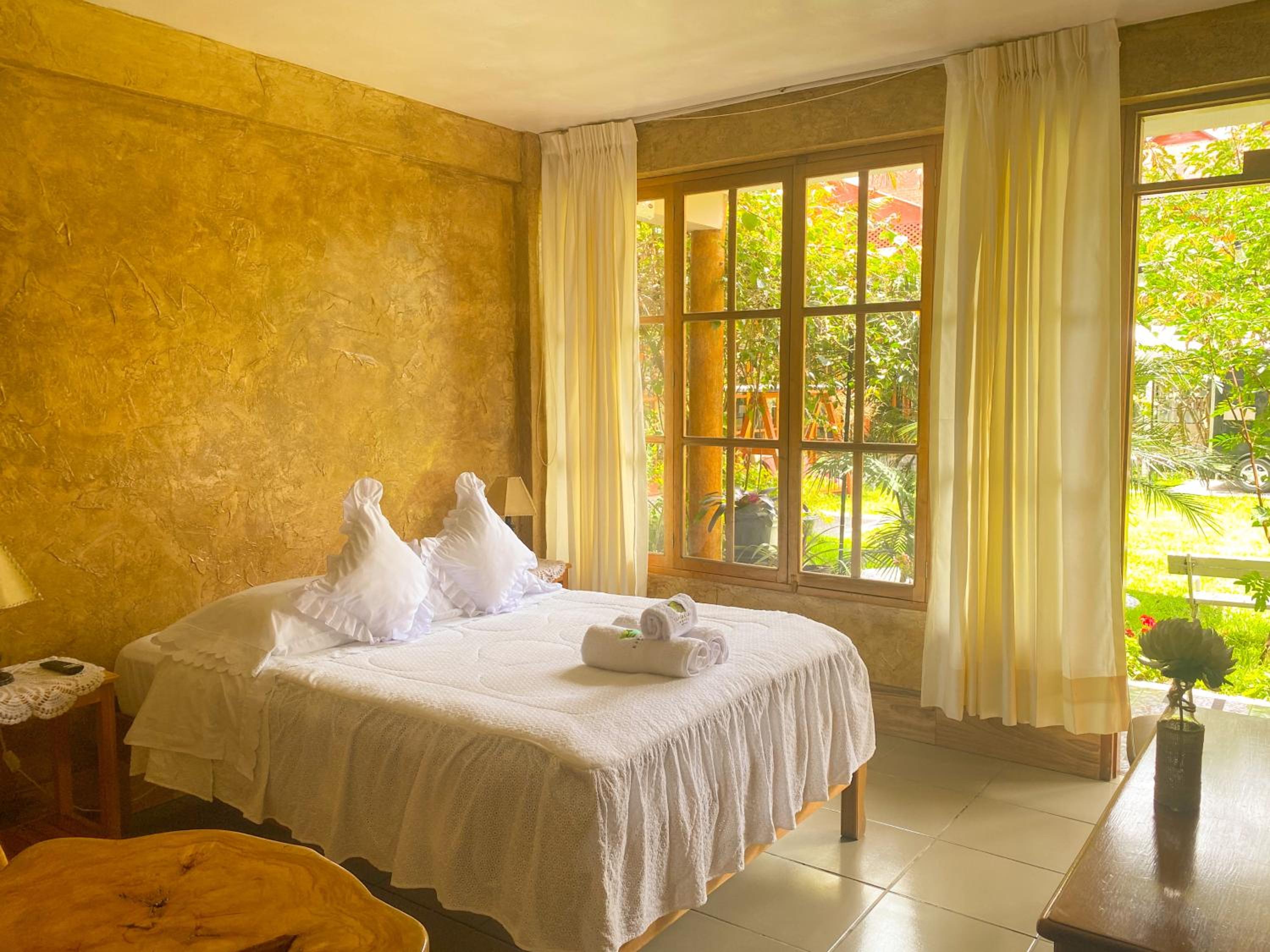 Queen Room With Garden View photo 2
