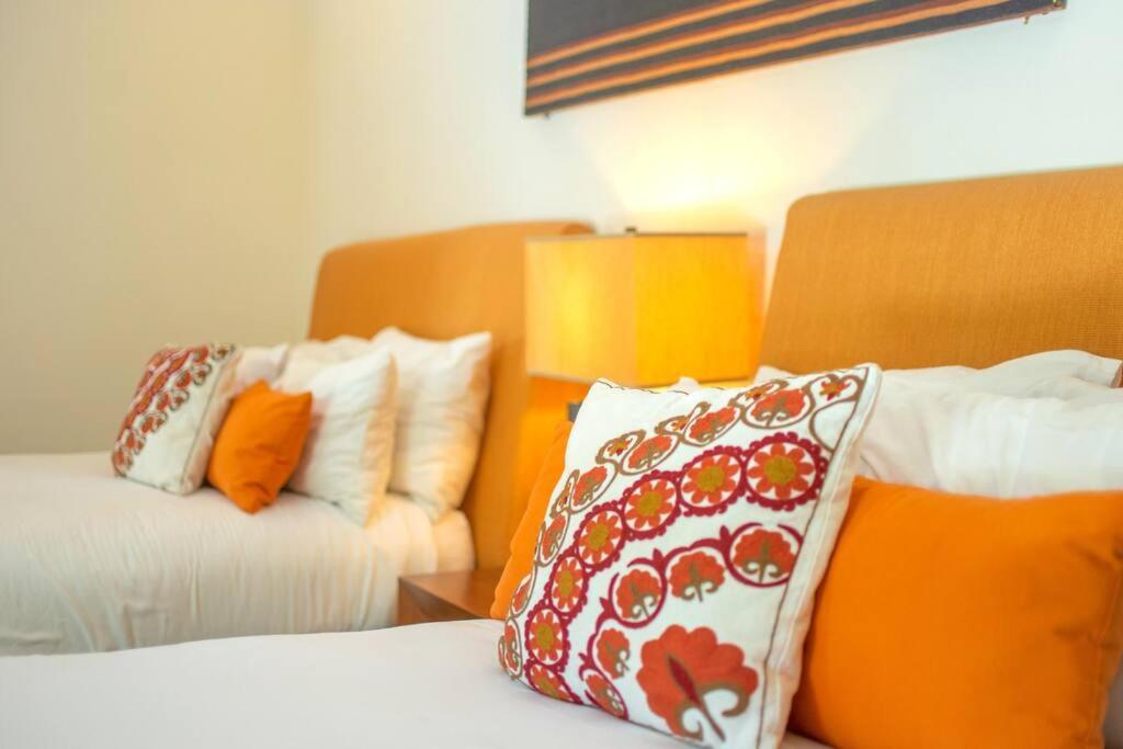Villa photo 1