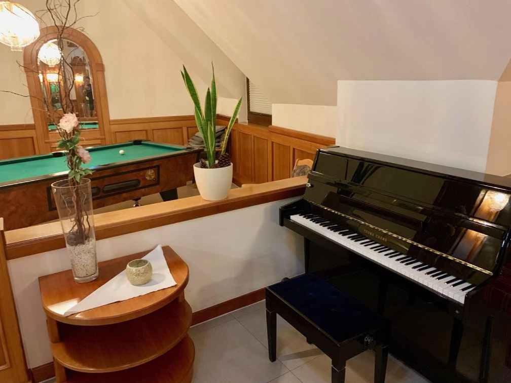 Apartment photo 2