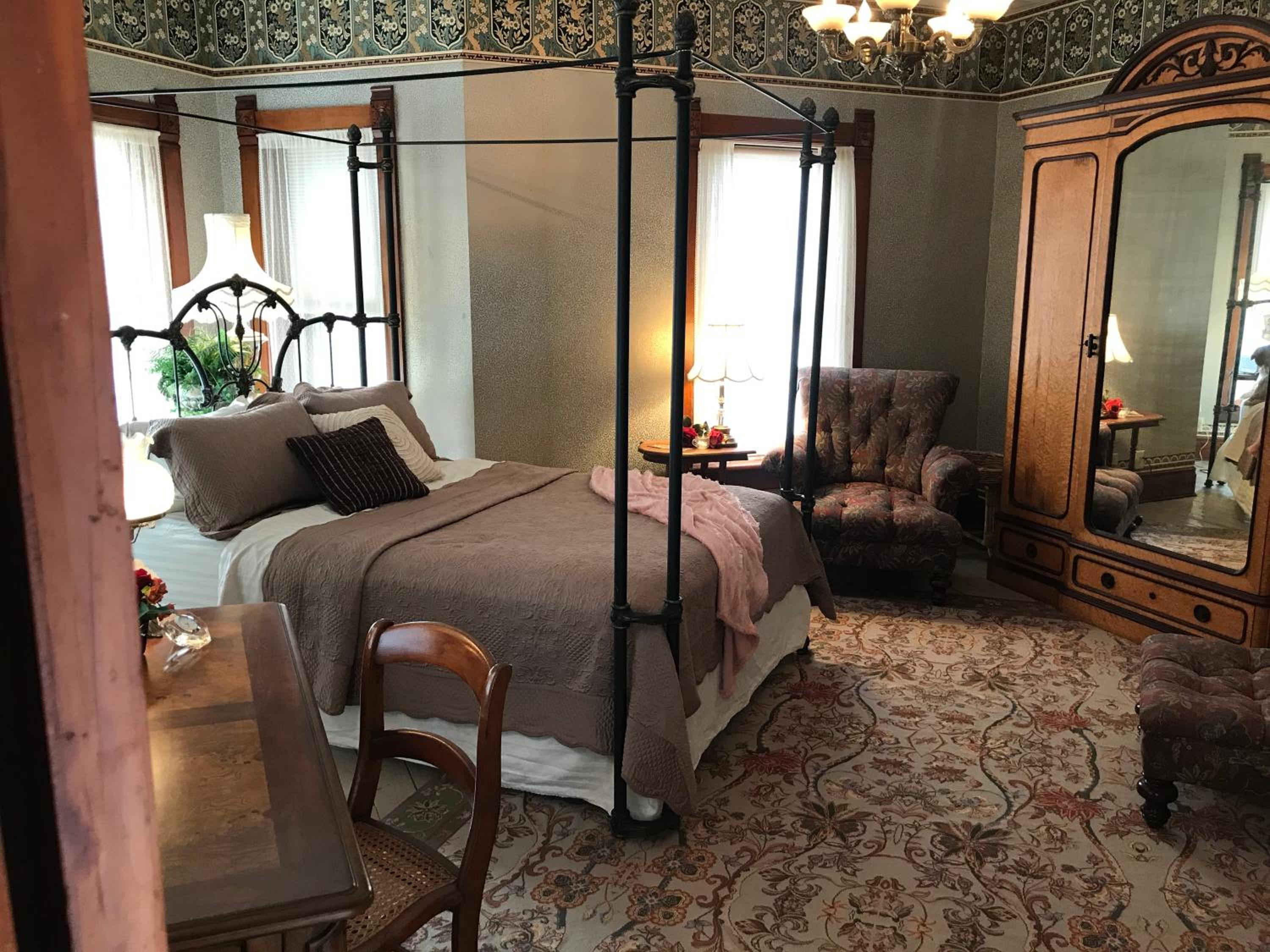Queen Room with Garden View photo 1