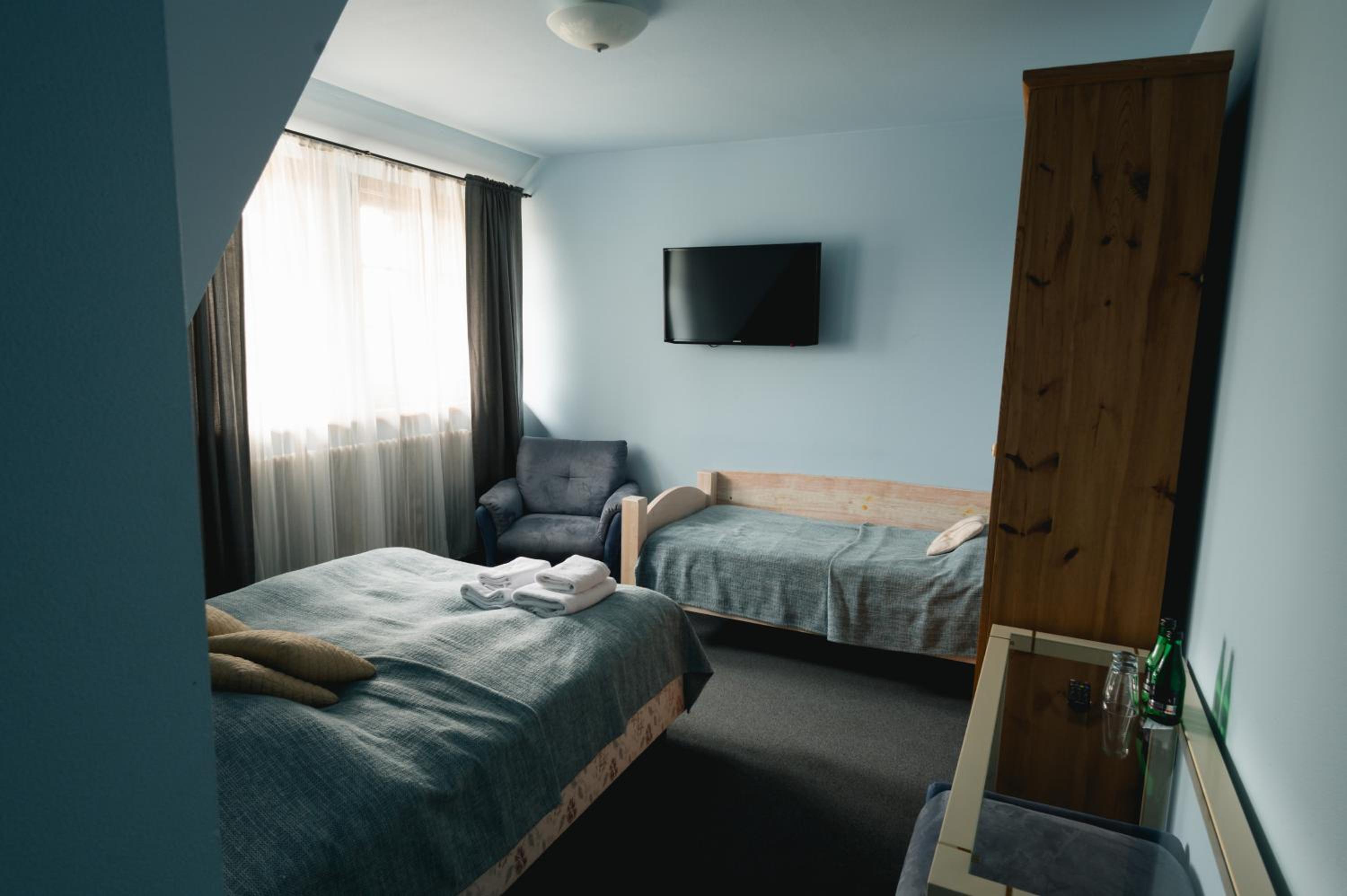Basic Triple Room