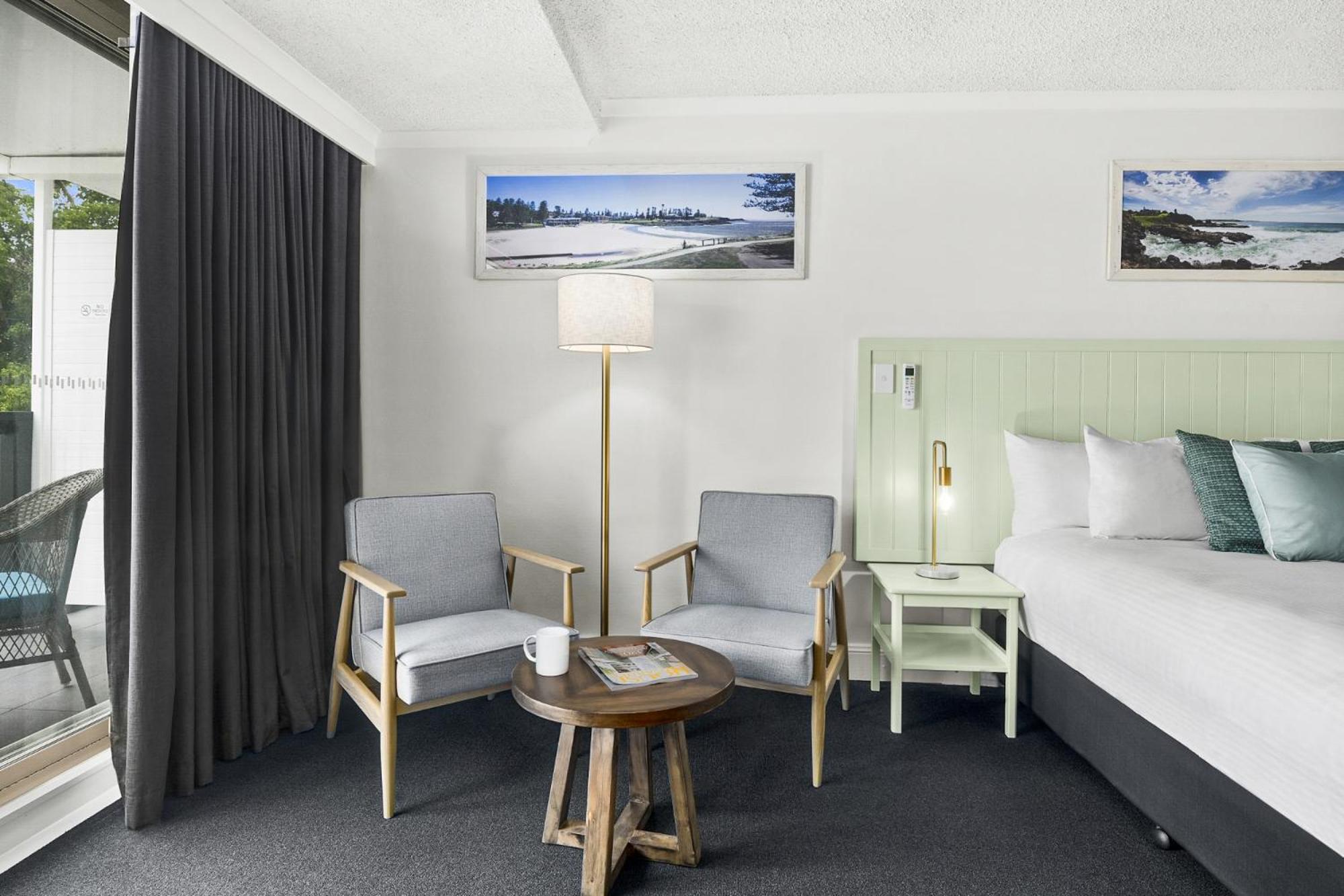 Deluxe King Room - First Floor - Photo 7