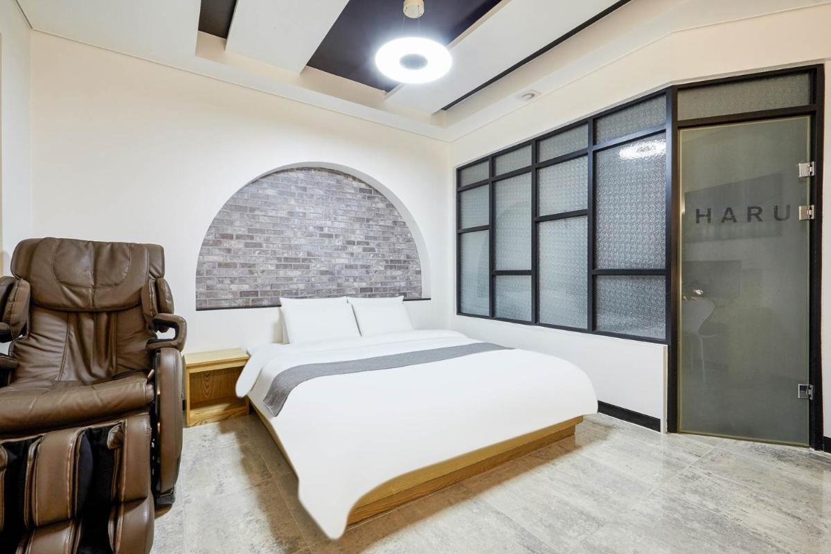 Deluxe Double Room with Bath