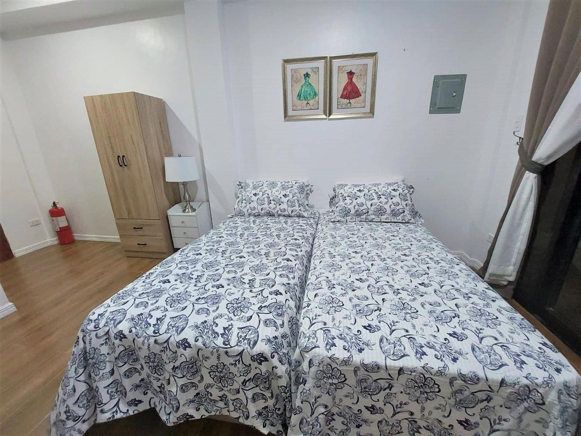 Economy Twin Room - Photo 6