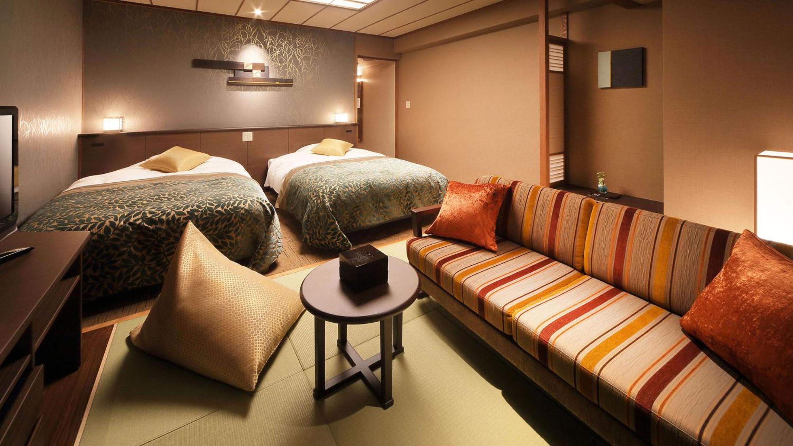 Twin Room with Tatami Area with Valley View - Non-Smoking - Yunomachikan photo 2