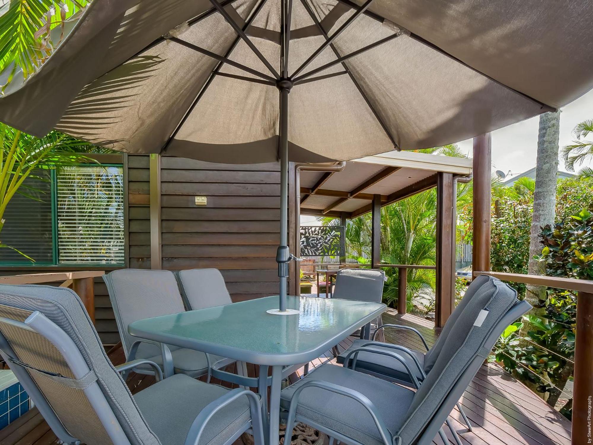 Two-Bedroom Villa - Pet-Friendly  - Photo 28