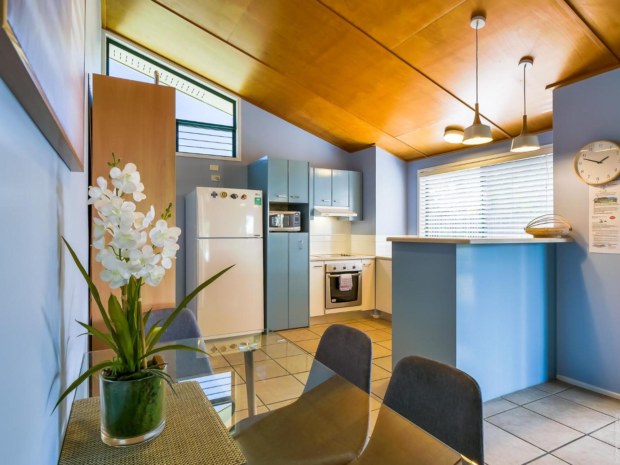 Two-Bedroom Villa - Pet-Friendly  - Photo 17