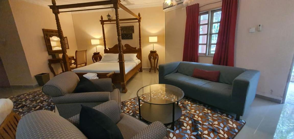 Suite photo 2